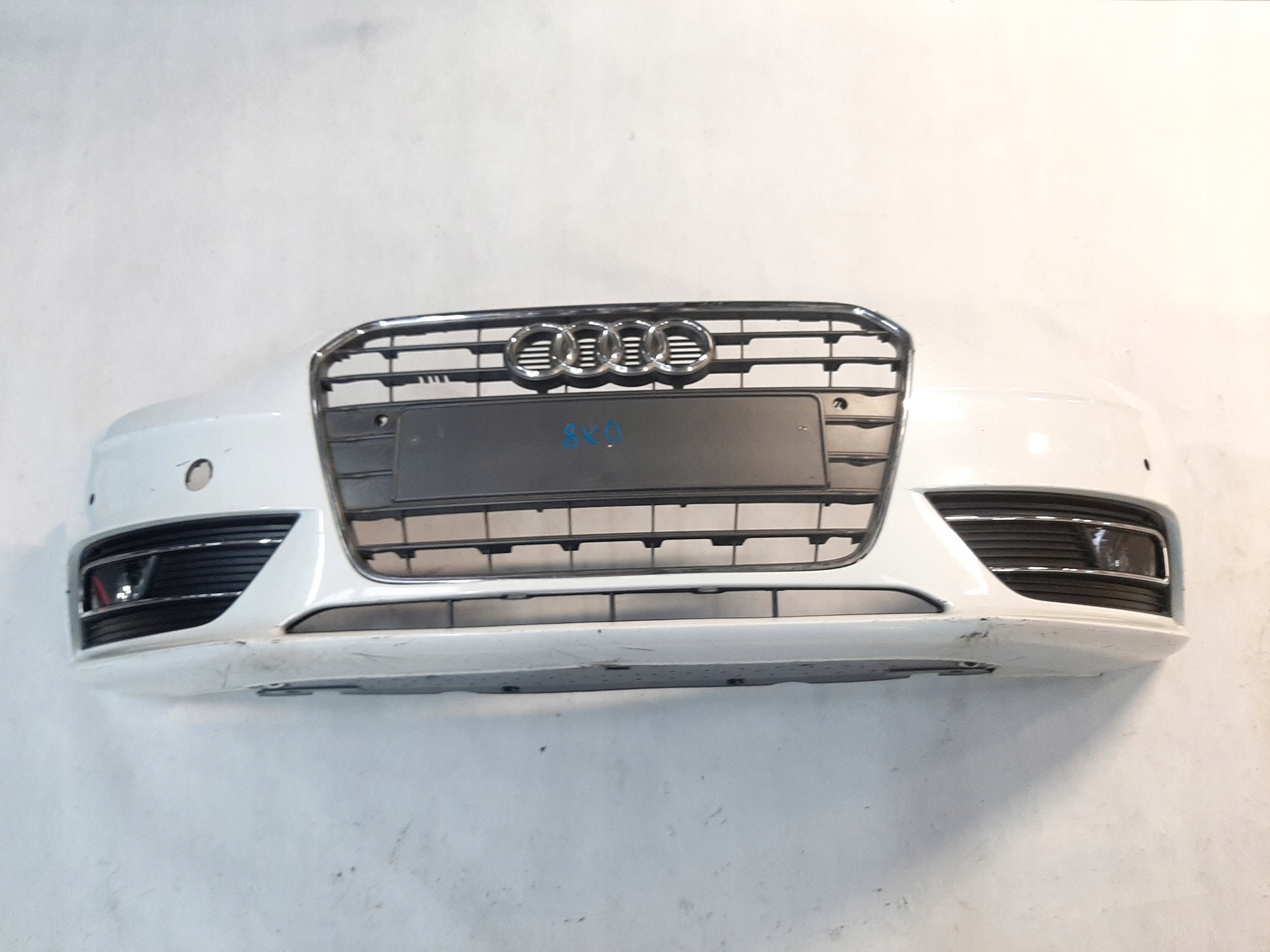 AUDI A4 B8 LIFT ZDERZAK PRZEDNI PRZÓD 4X PDC 8K0807437AA