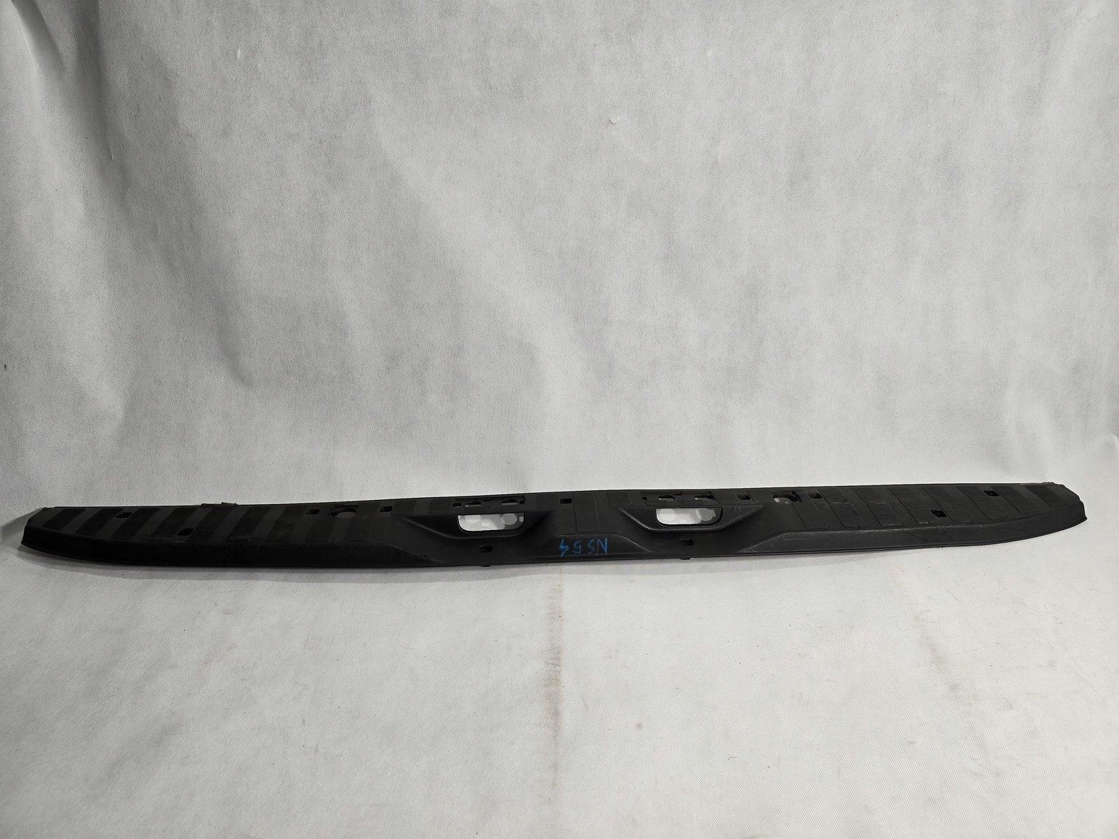 MERCEDES SPRINTER W906 OSŁONA PASA TYLNEGO TYŁ MASKOWNICA A9066860074
