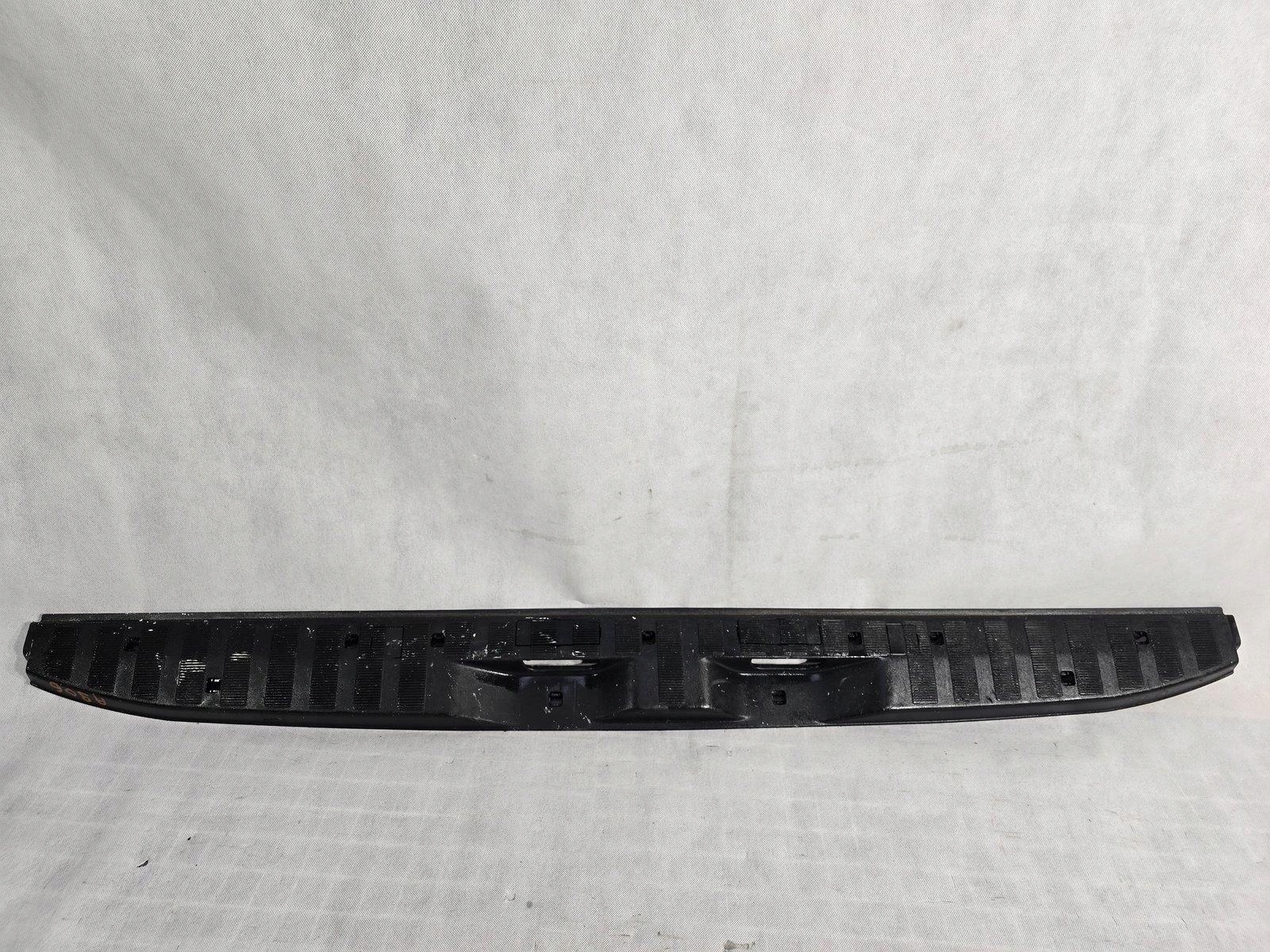 MERCEDES SPRINTER W906 OSŁONA PASA TYLNEGO TYŁ MASKOWNICA A9066860074