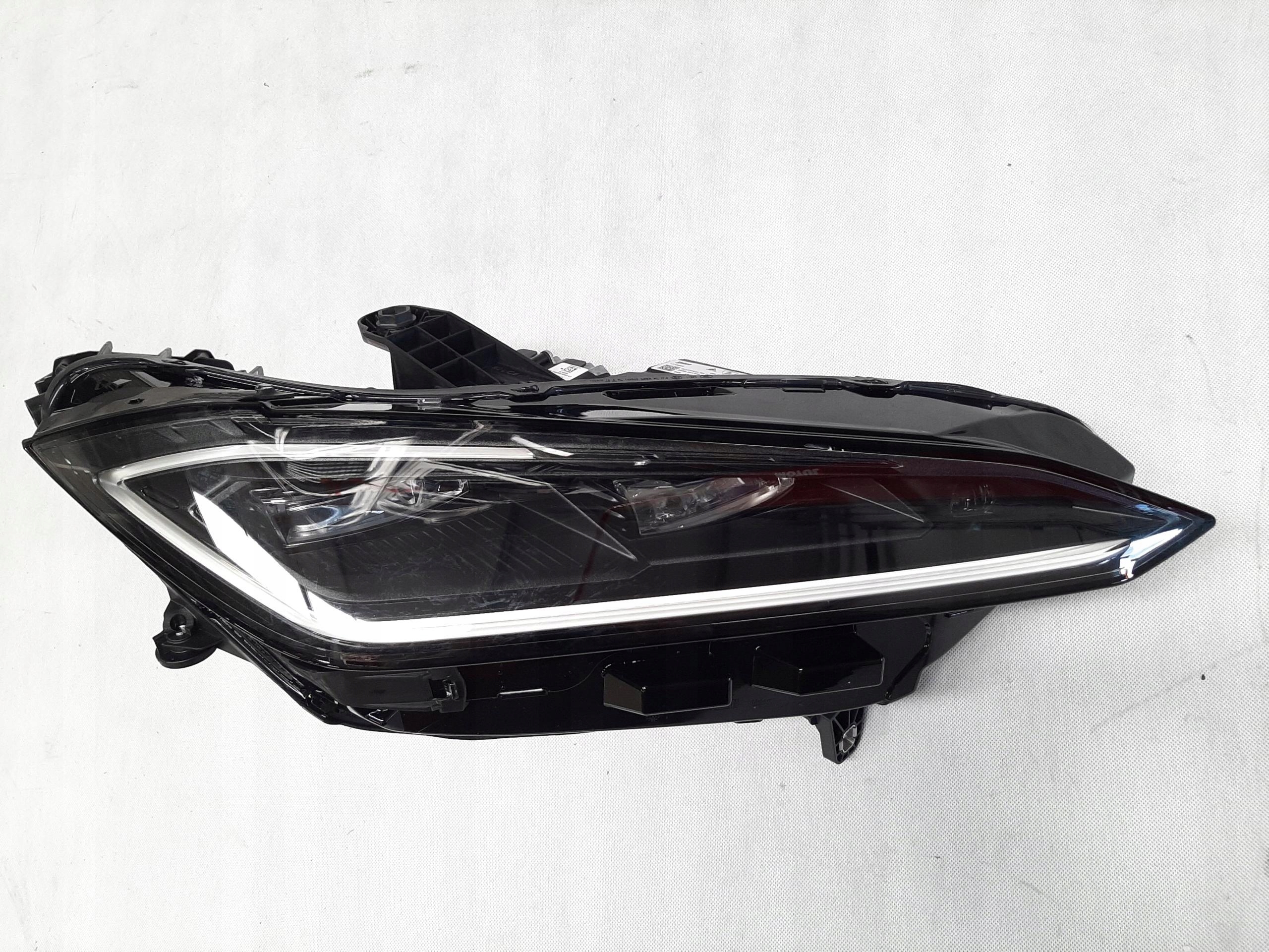 LAMBORGHINI URUS REFLEKTOR LAMPA PRAWA FULL LED 4ML941036F