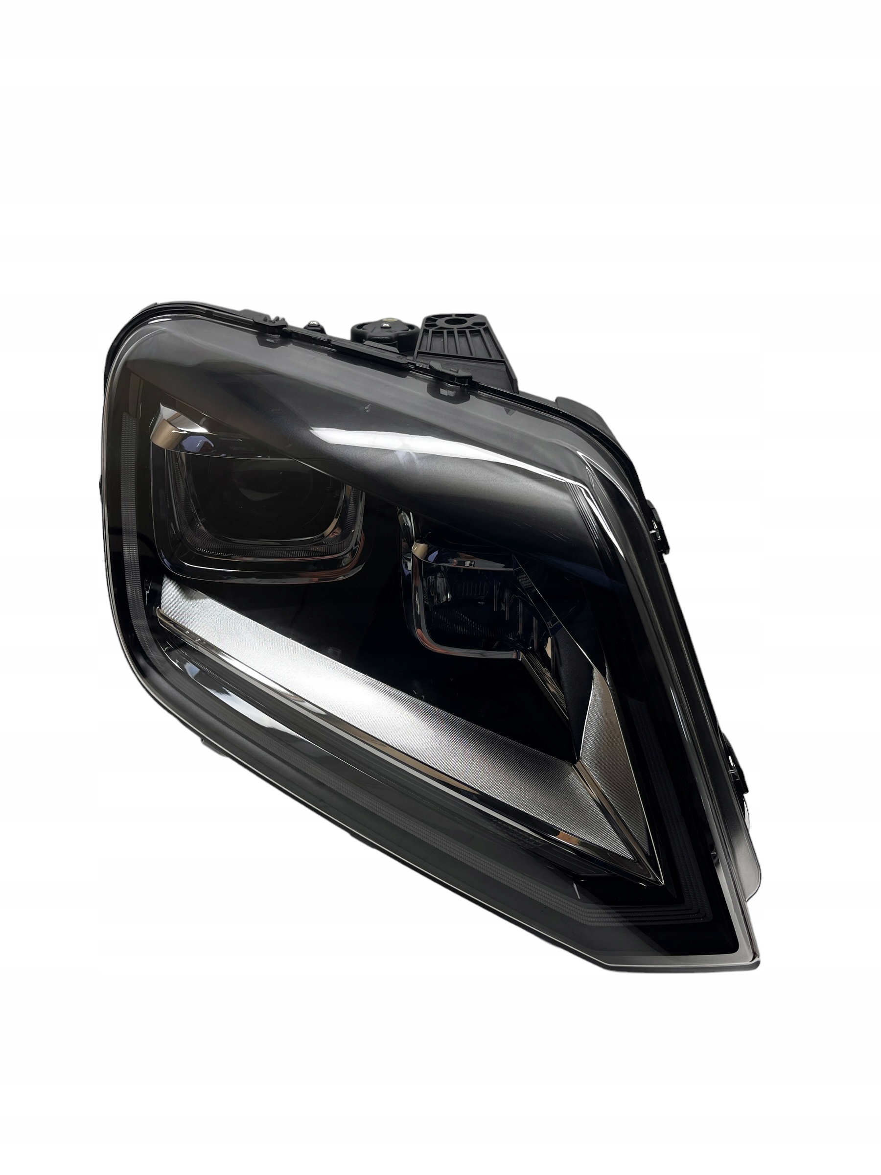 VW AMAROK REFLEKTOR LAMPA PRAWA 2H1941018 2H1941016AF 2H1941018A