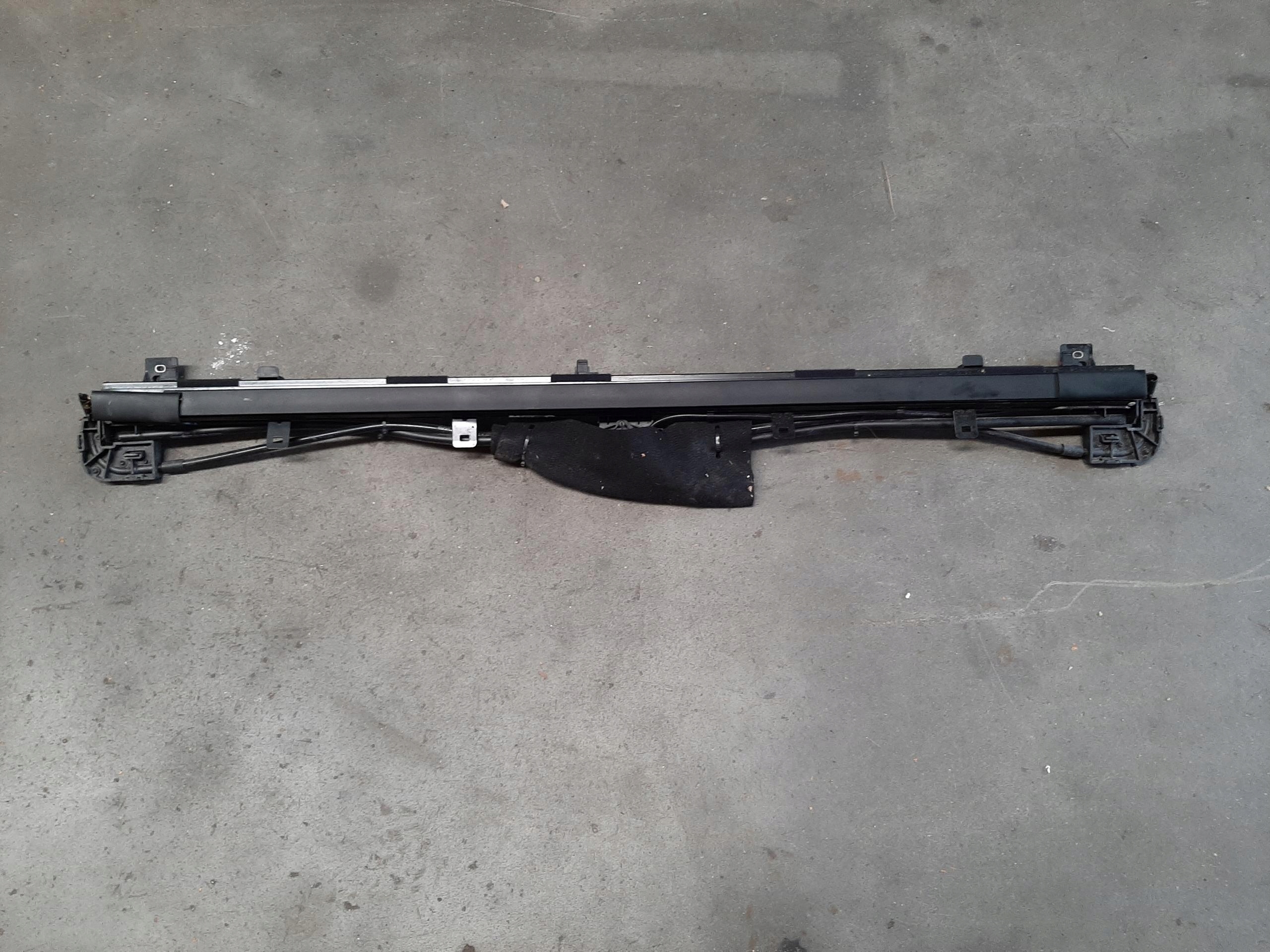 BMW 7 G11 ROLETA PRZECIWSŁONECZNA TYŁ TYLNA 7425528