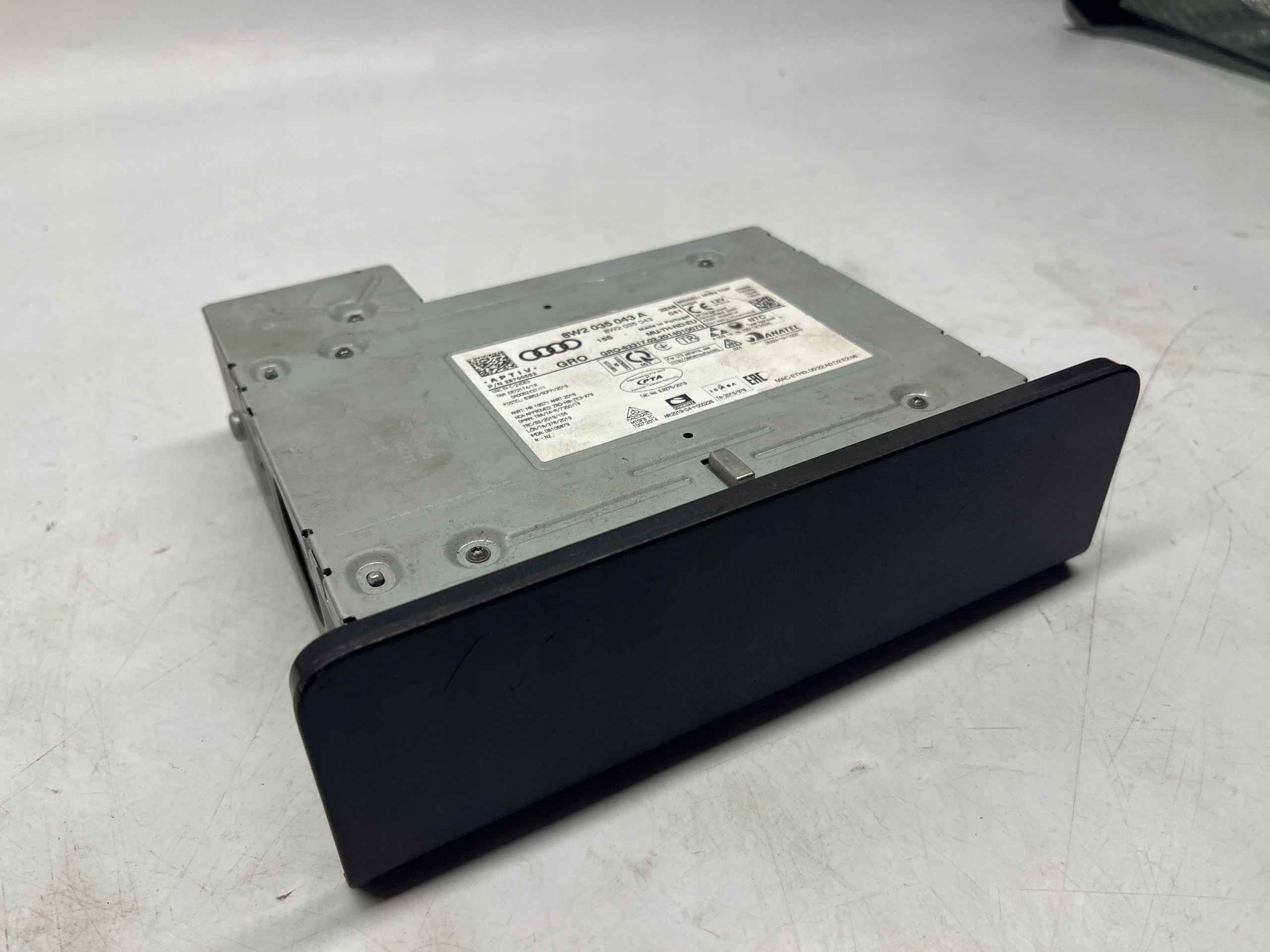 AUDI A4 S4 A5 S5 RS4 RS5 jednostka sterująca media MMI 8W2035043A