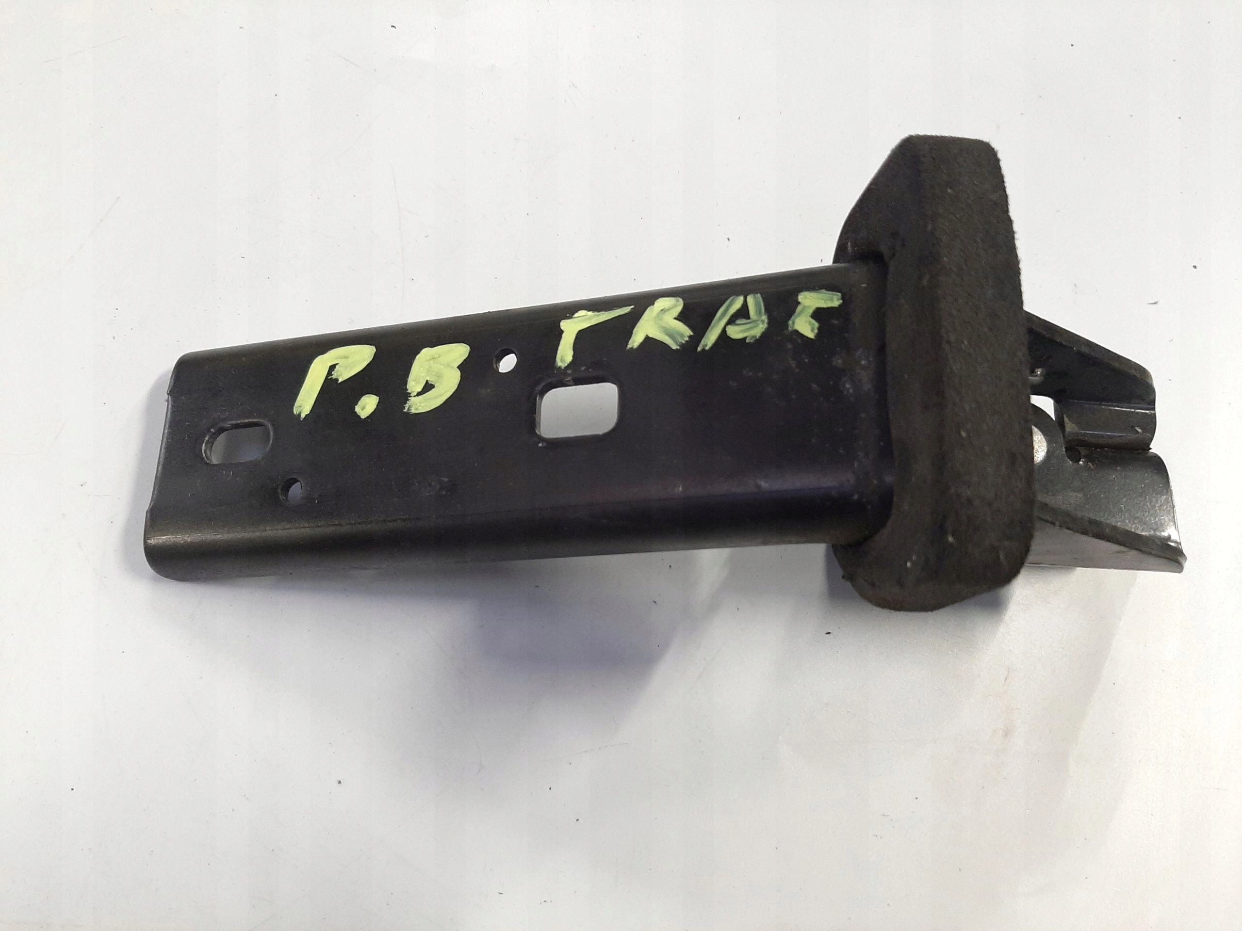 RENAULT TRAFIC II 01- ZAWIAS ROLKA DRZWI PRZESUWNYCH PRAWA 312372E 65715