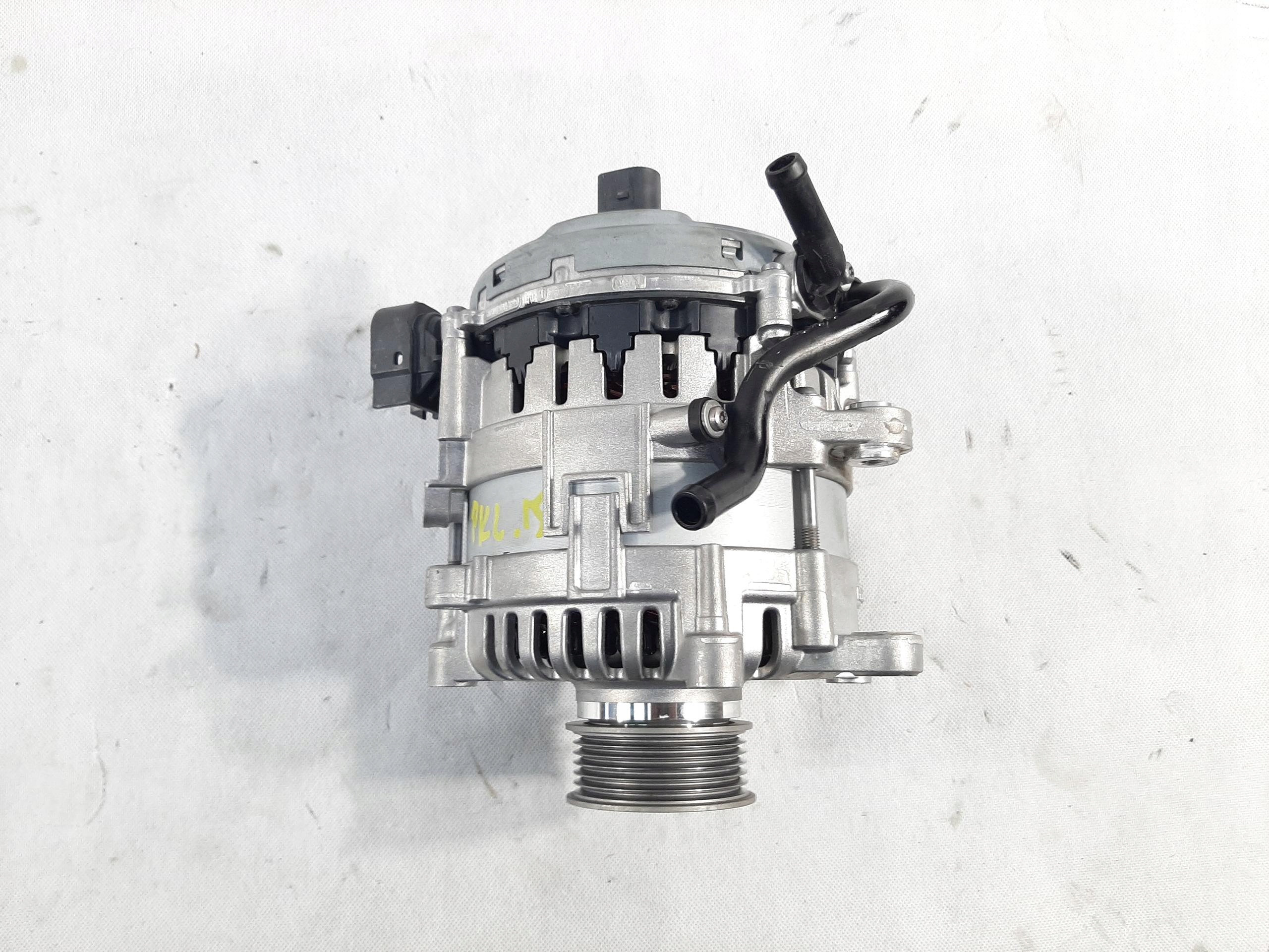 VW GOLF VIII 1.5 E-TSI 2019- ALTERNATOR 48V 250A ROZRUSZNIK 05E903019F