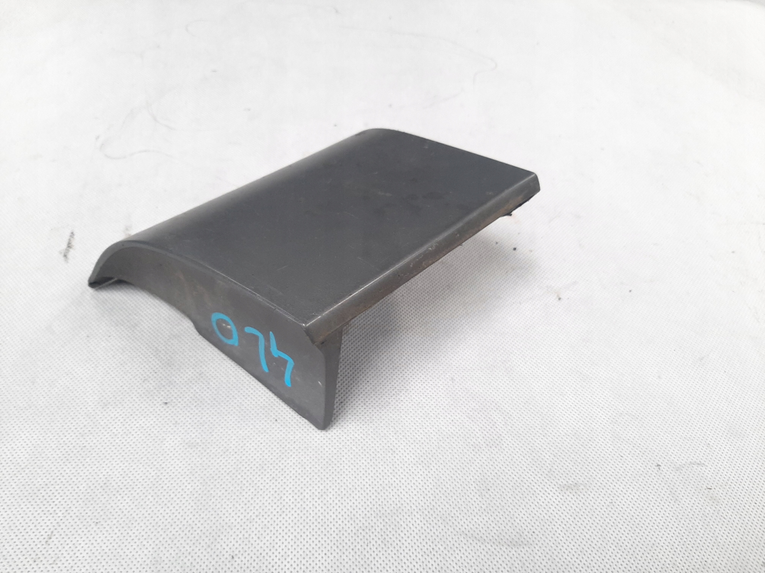 AUDI Q7 4L NAKŁADKA PROGU BŁOTNIKA LEWA 4L0854959A