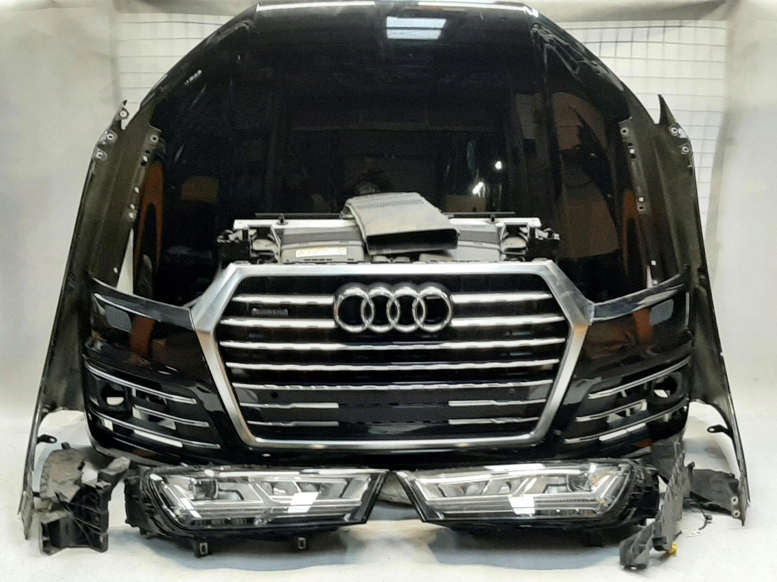 AUDI Q7 4M 2015-2018 FRONT ZDERZAK MASKA PAS PRZEDNI 4M0941033 4M0941034