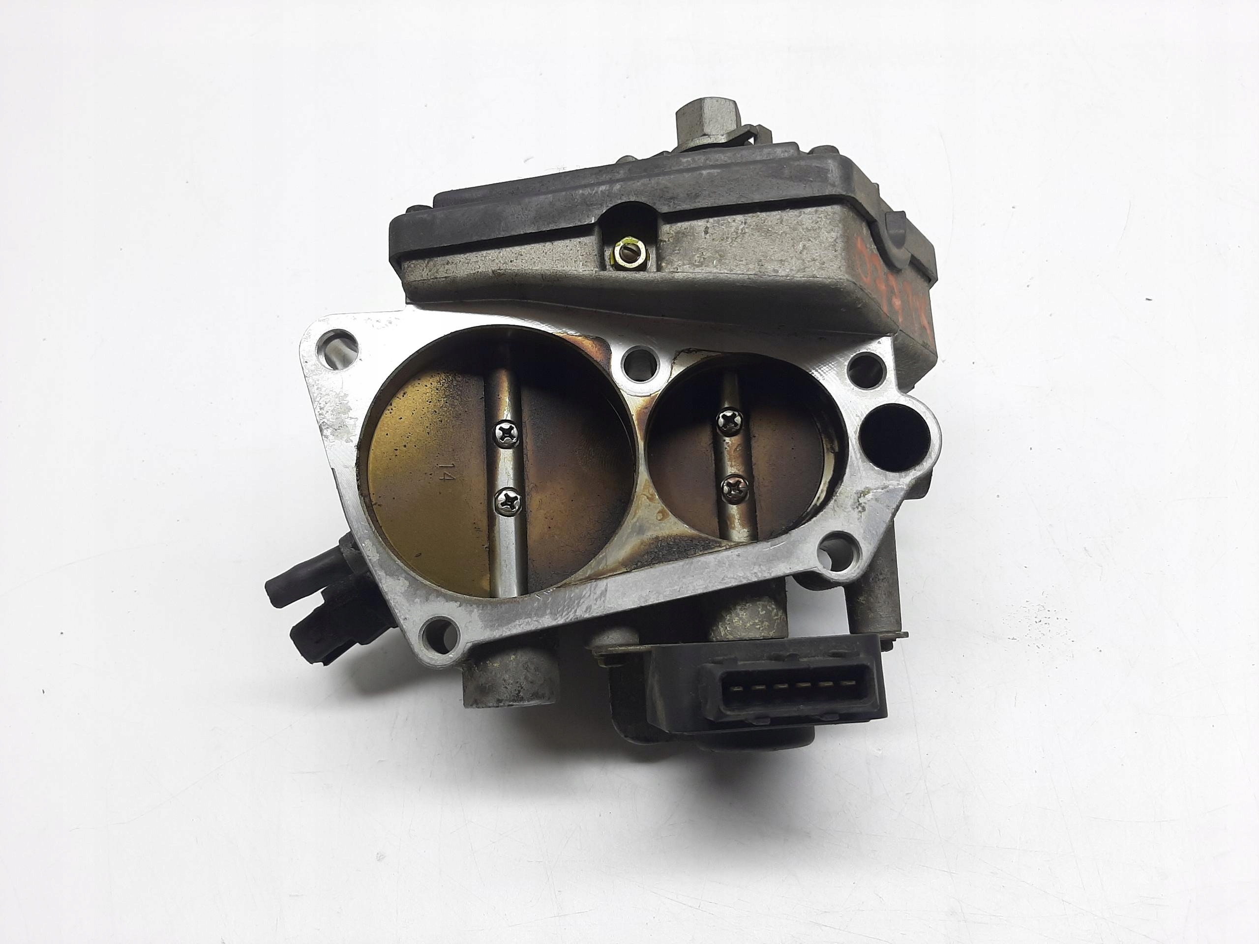 AUDI D8 4.2 V8 BENZYNA PRZEPUSTNICA 077133063AJ
