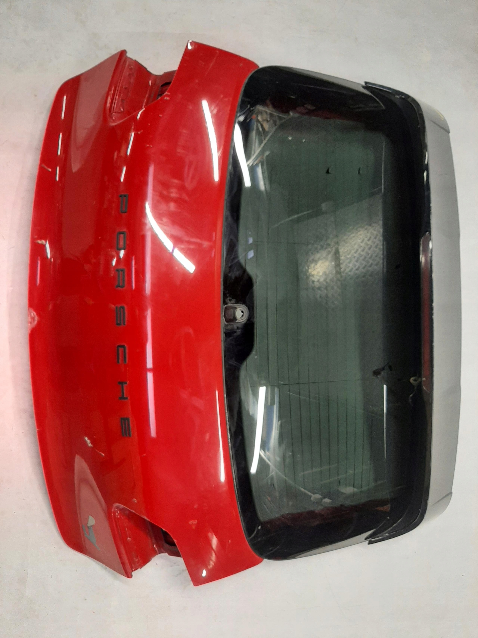 PORSCHE MACAN KLAPA TYŁ TYLNA BAGAŻNIKA 95B827159C