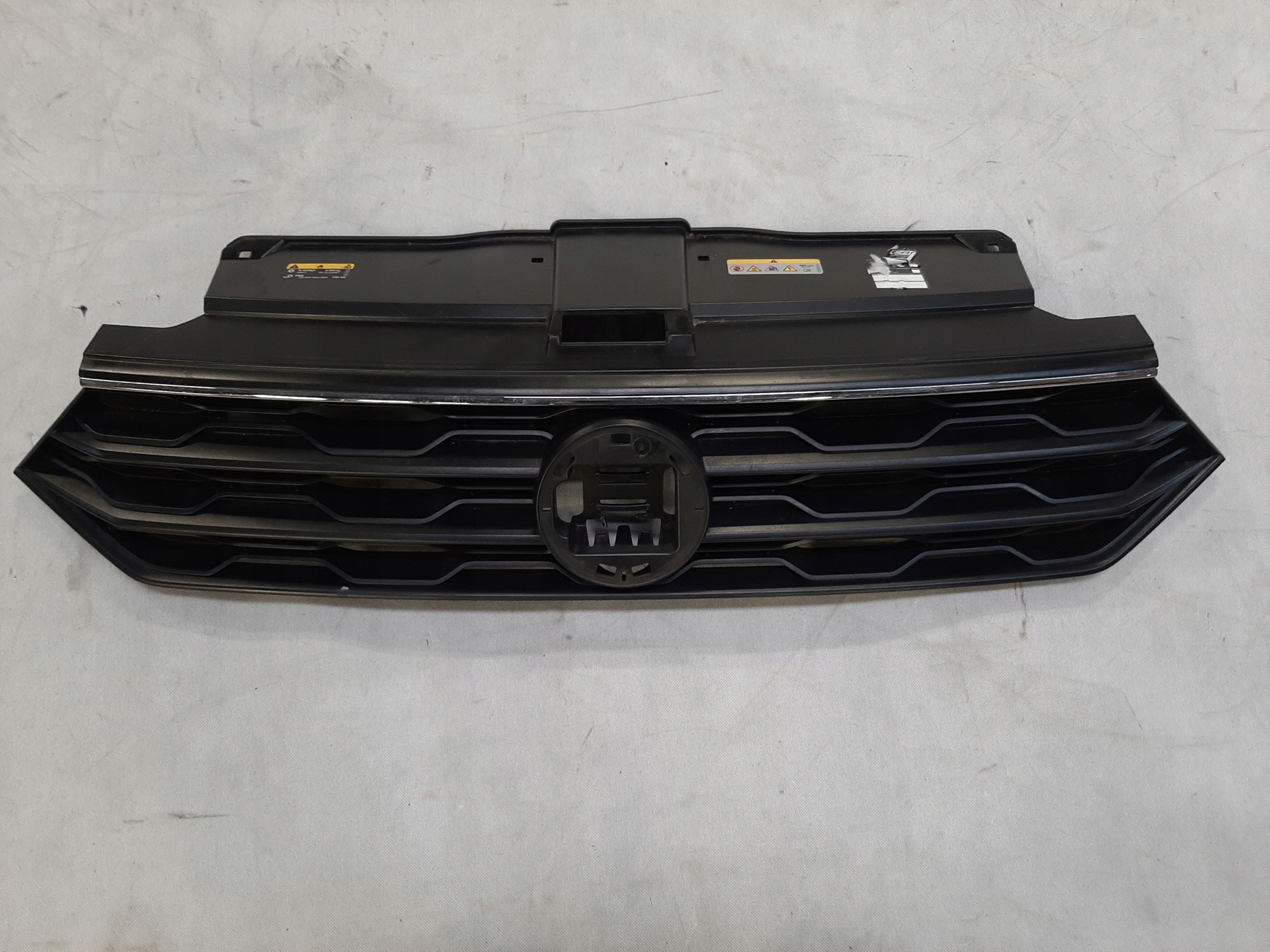 VW T-ROC ATRAPA CHŁODNICY GRILL ZDERZAKA PRZÓD 2GA853651R