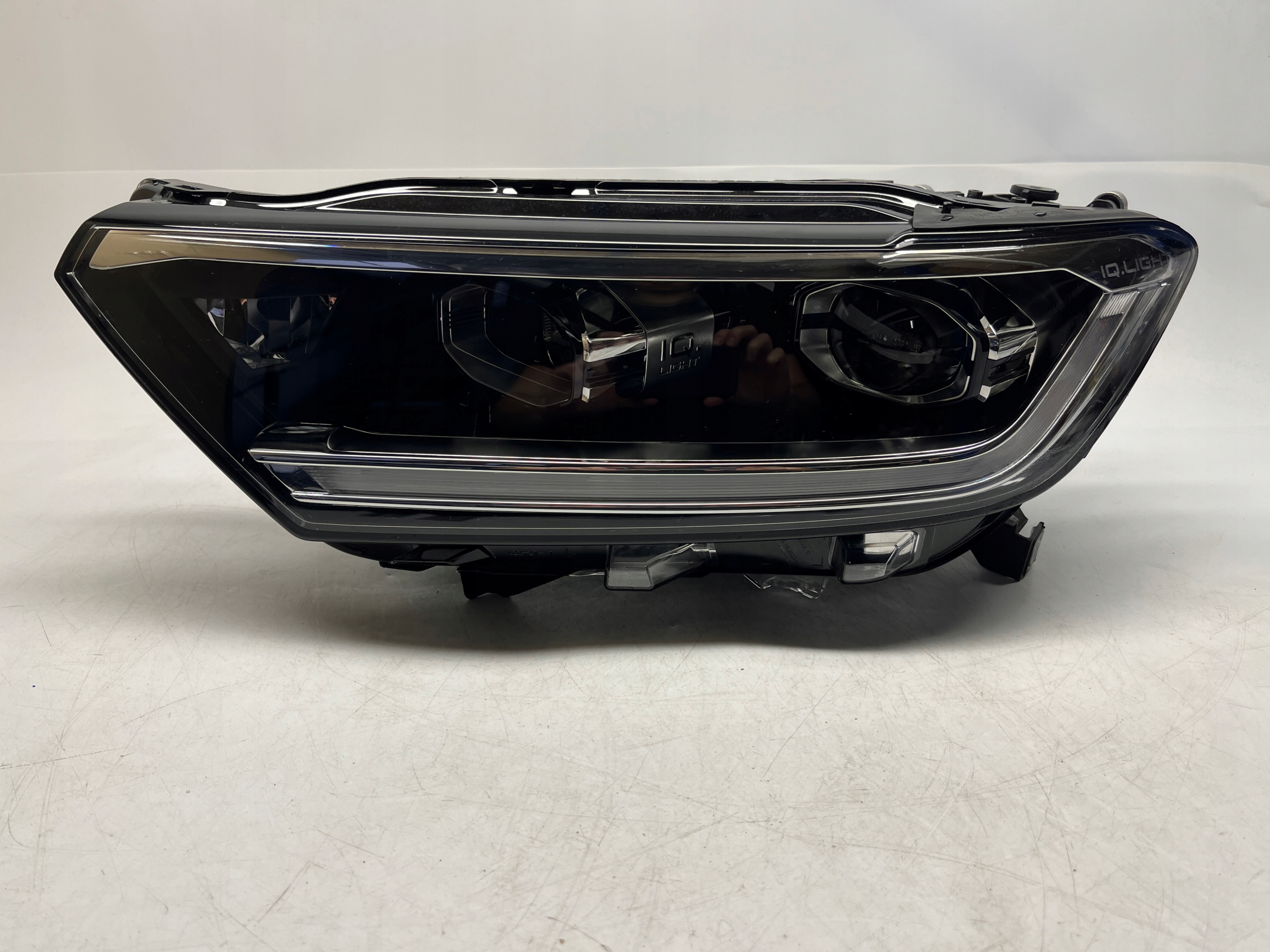 Volkswagen T-ROC REFLEKTOR LAMPA LEWA PRZÓD LED MATRIX BEAM 2GA941773AA