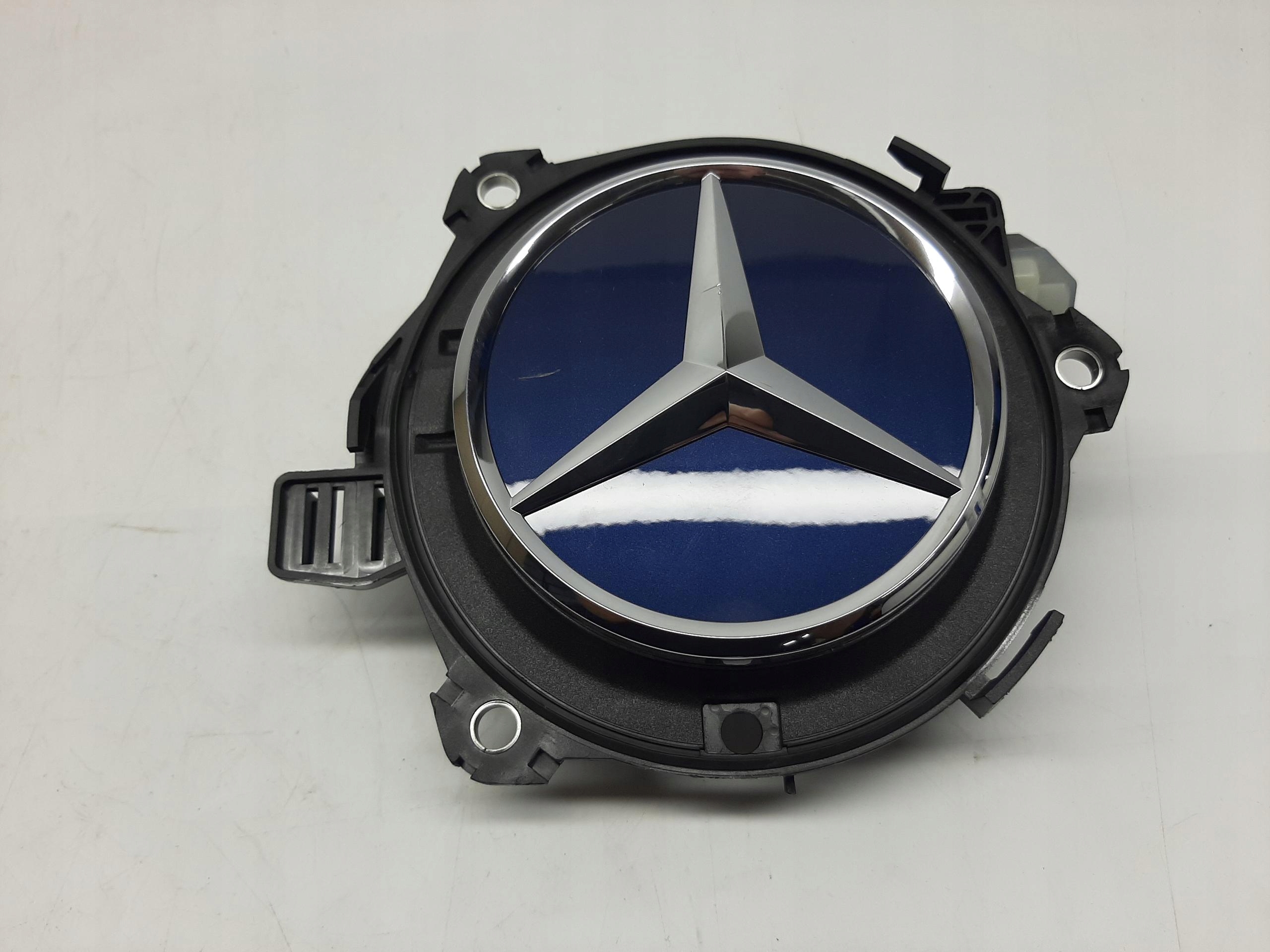 MERCEDES-BENZ GLE W167 KLAMKA BAGAŻNIKA EMBLEMAT A0997504500