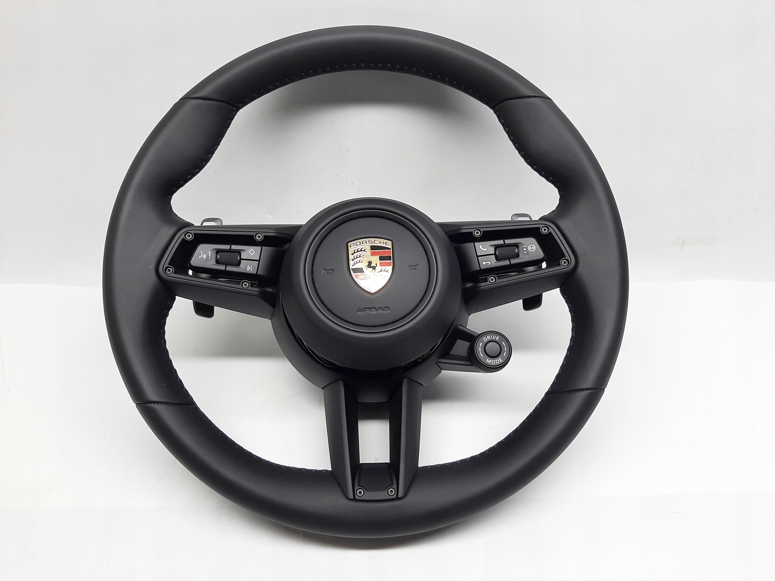 PORSCHE CAYENNE 9Y KIEROWNICA PERFOROWANA 9Y0419091NF