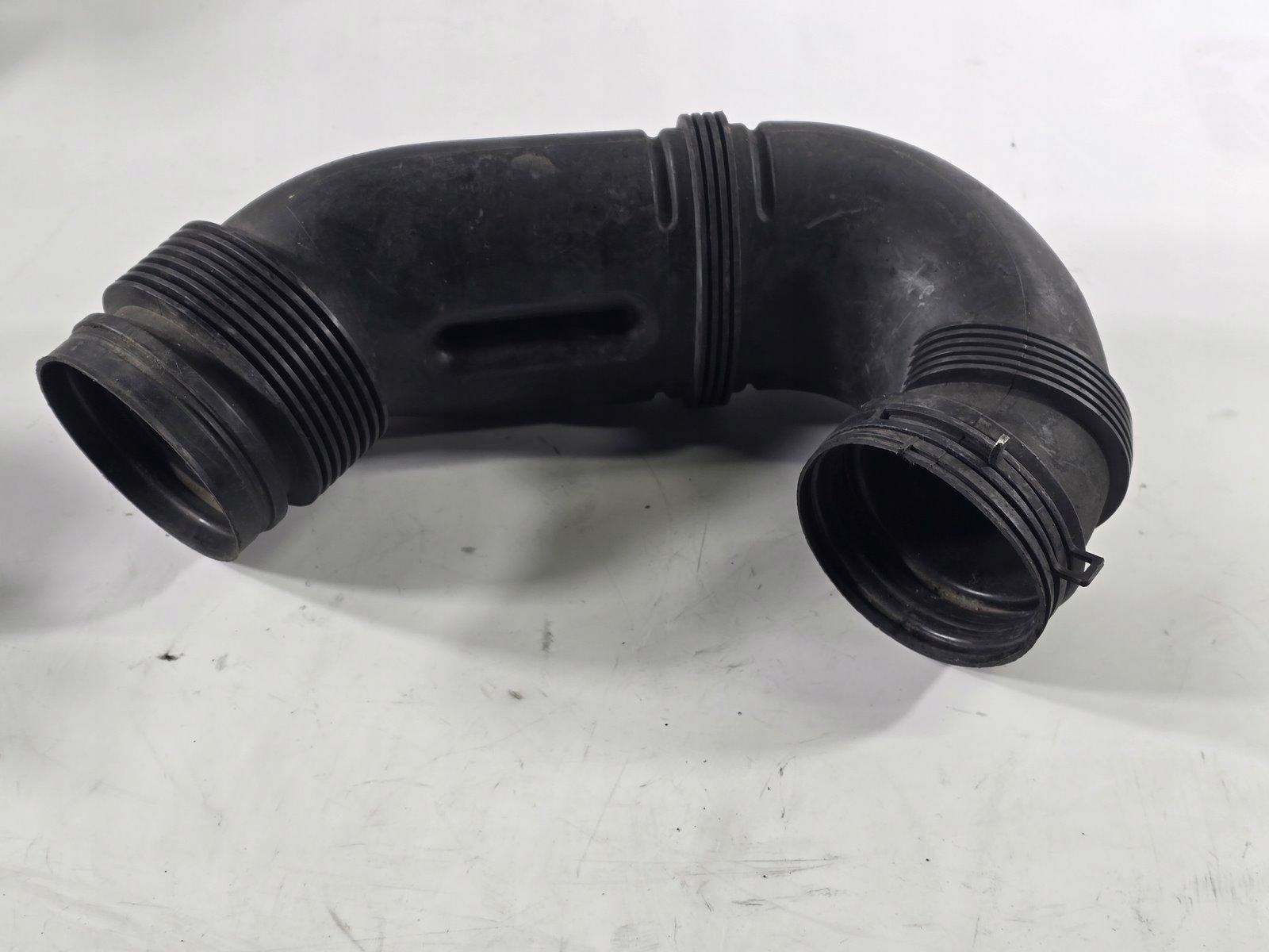 VW TOUAREG I 7L 3.2 V6 RURA DOLOT POWIETRZA 7L0129684A