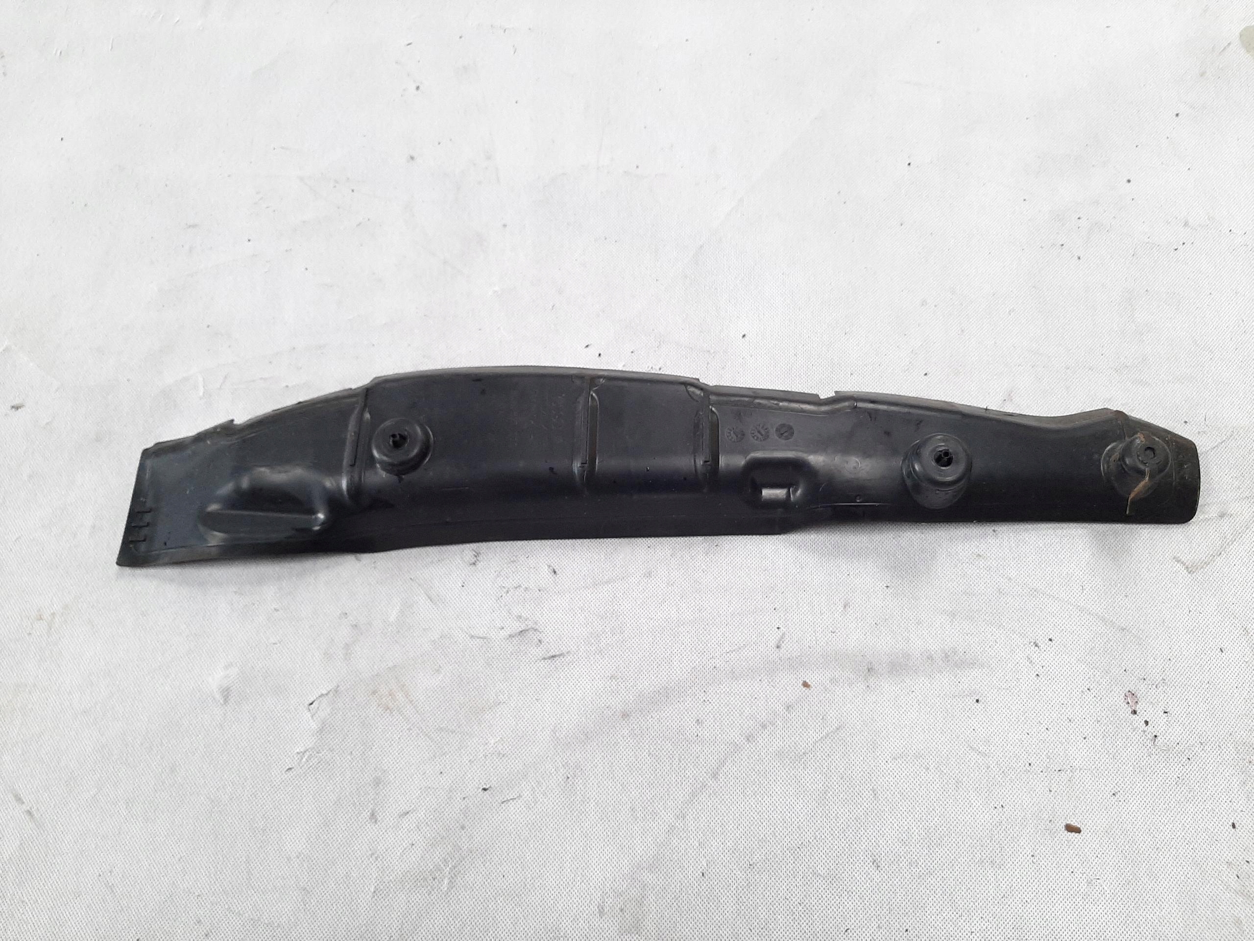 WYGŁUSZENIE BŁOTNIKA LEWY PRZÓD AUDI A5 SPORTBACK II LIFT 20- 8W6821111