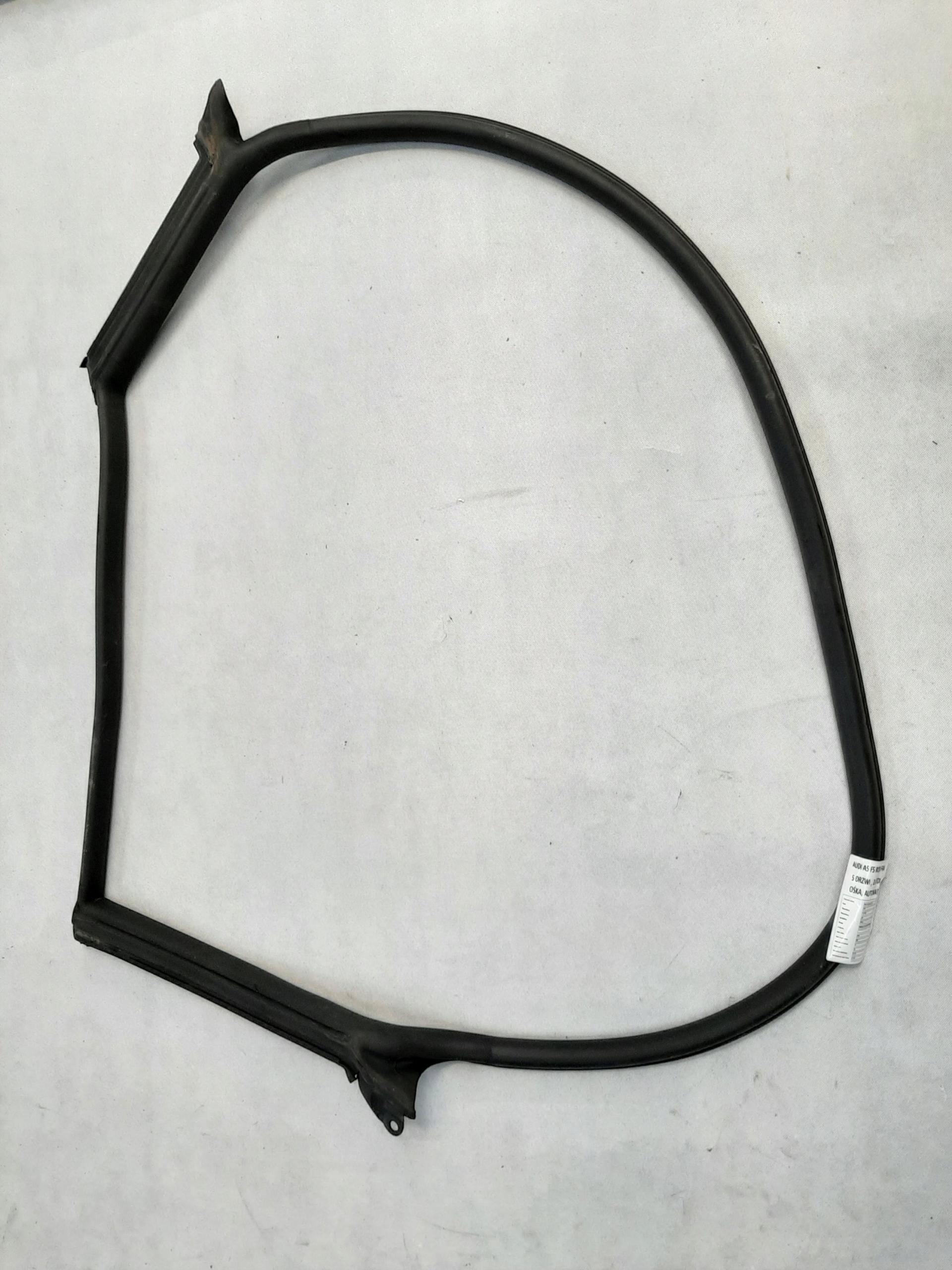 USZCZELKA WEWNĘTRZNA DRZWI LEWY TYŁ AUDI A5 SPORTBACK II LIFT 8W8833707
