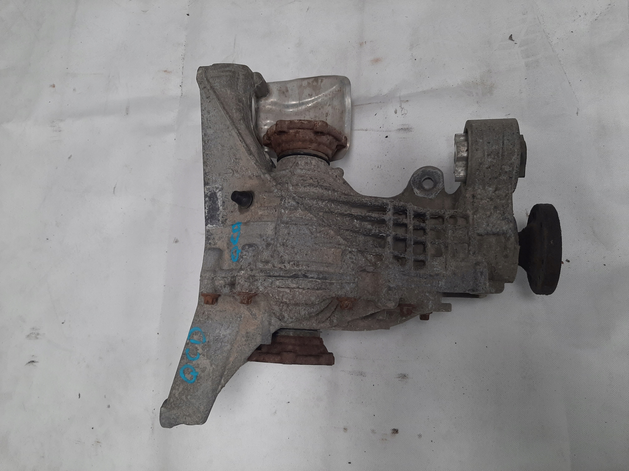 AUDI Q7 4M TYLNY MOST DYFER DYFERENCJAŁ MECHANIZM RÓZNICOWY 0D2500043C