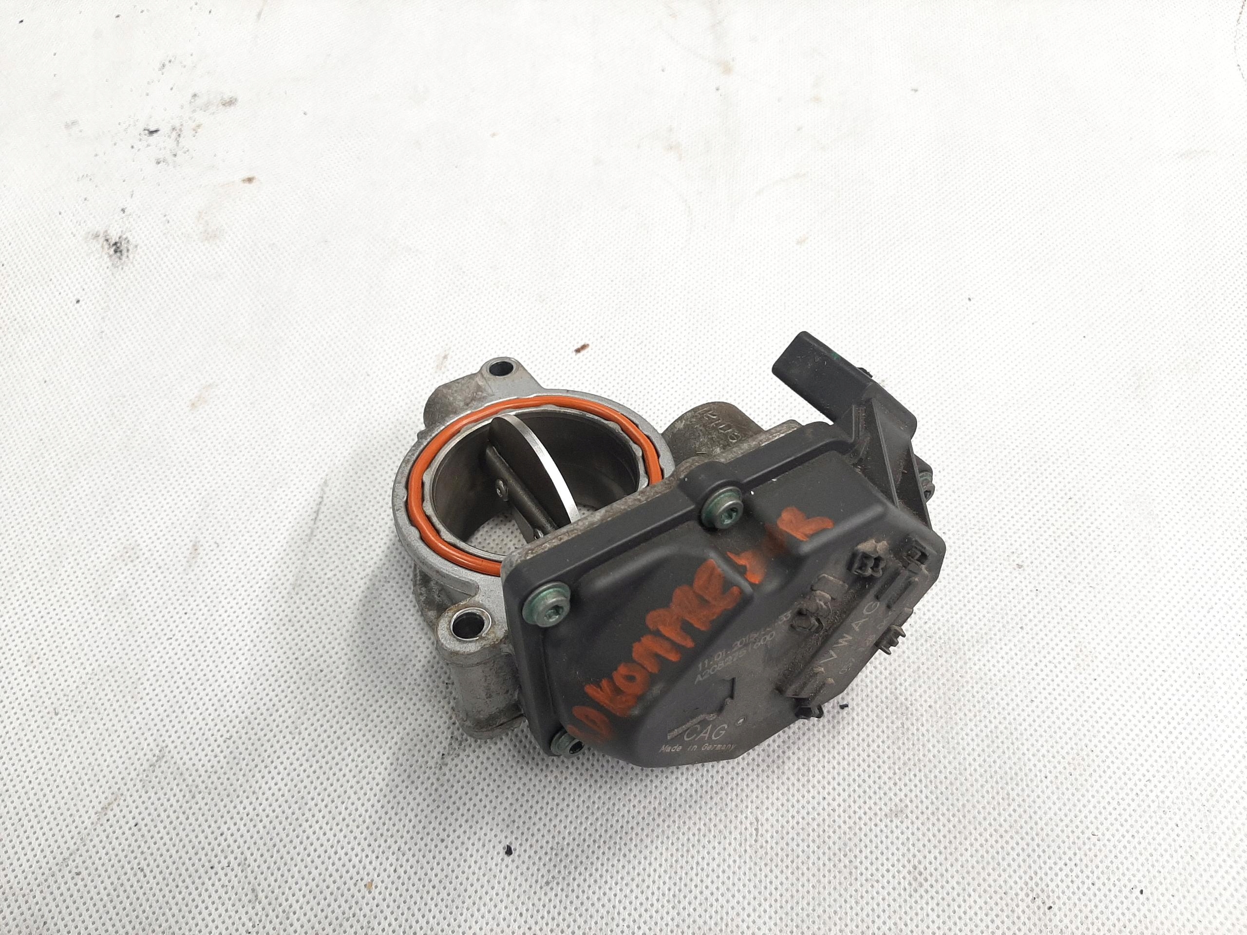 AUDI A6 C7 3.0 TFSI PRZEPUSTNICA 057128063G