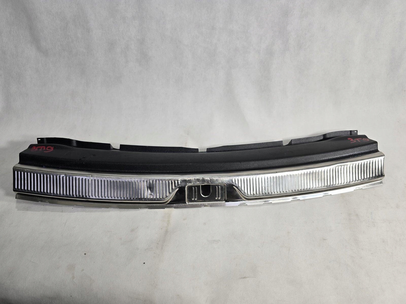 SKODA SUPERB II KOMBI OSŁONA PASA TYLNEGO TYŁ MASKOWNICA 3T9863459B