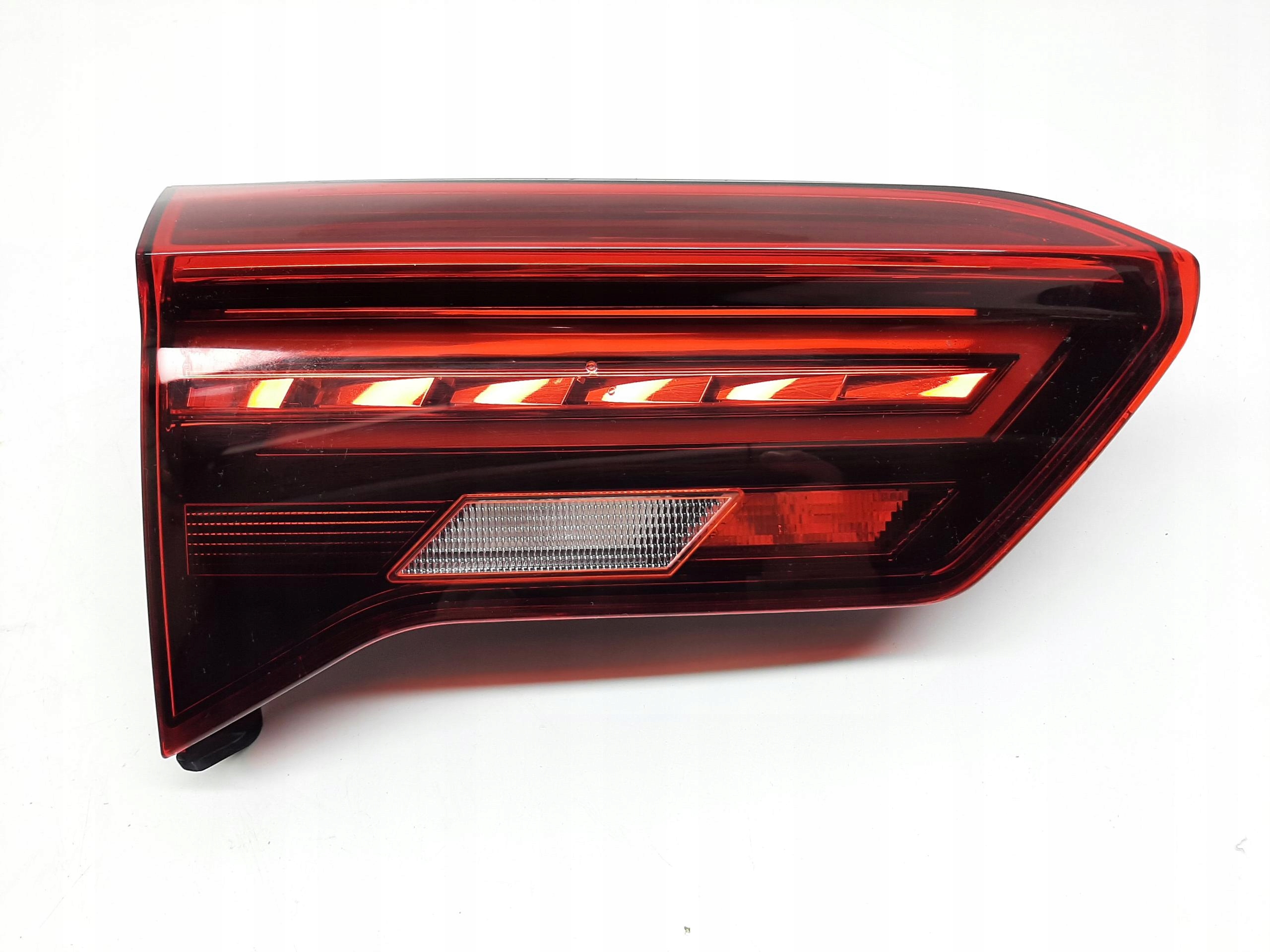 VW T-ROC LAMPA LEWA TYLNA TYŁ KLAPY LED 2GA945093B