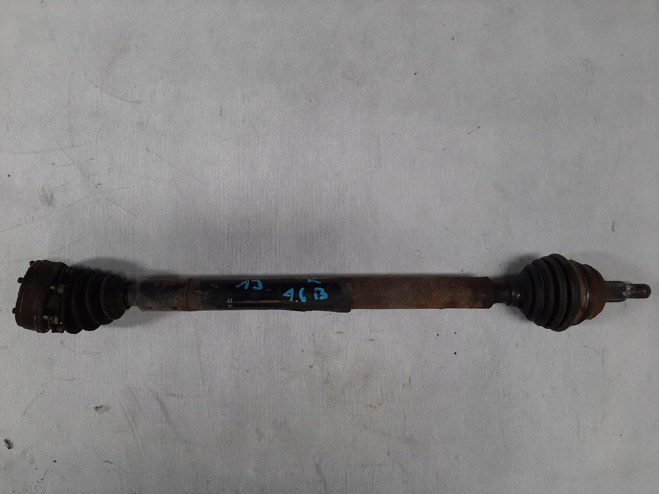 AUDI A3 8L LIFT PÓŁOŚ NAPĘDOWA PRAWA PRAWY PRZÓD PRZEDNIA 1J0407272BL