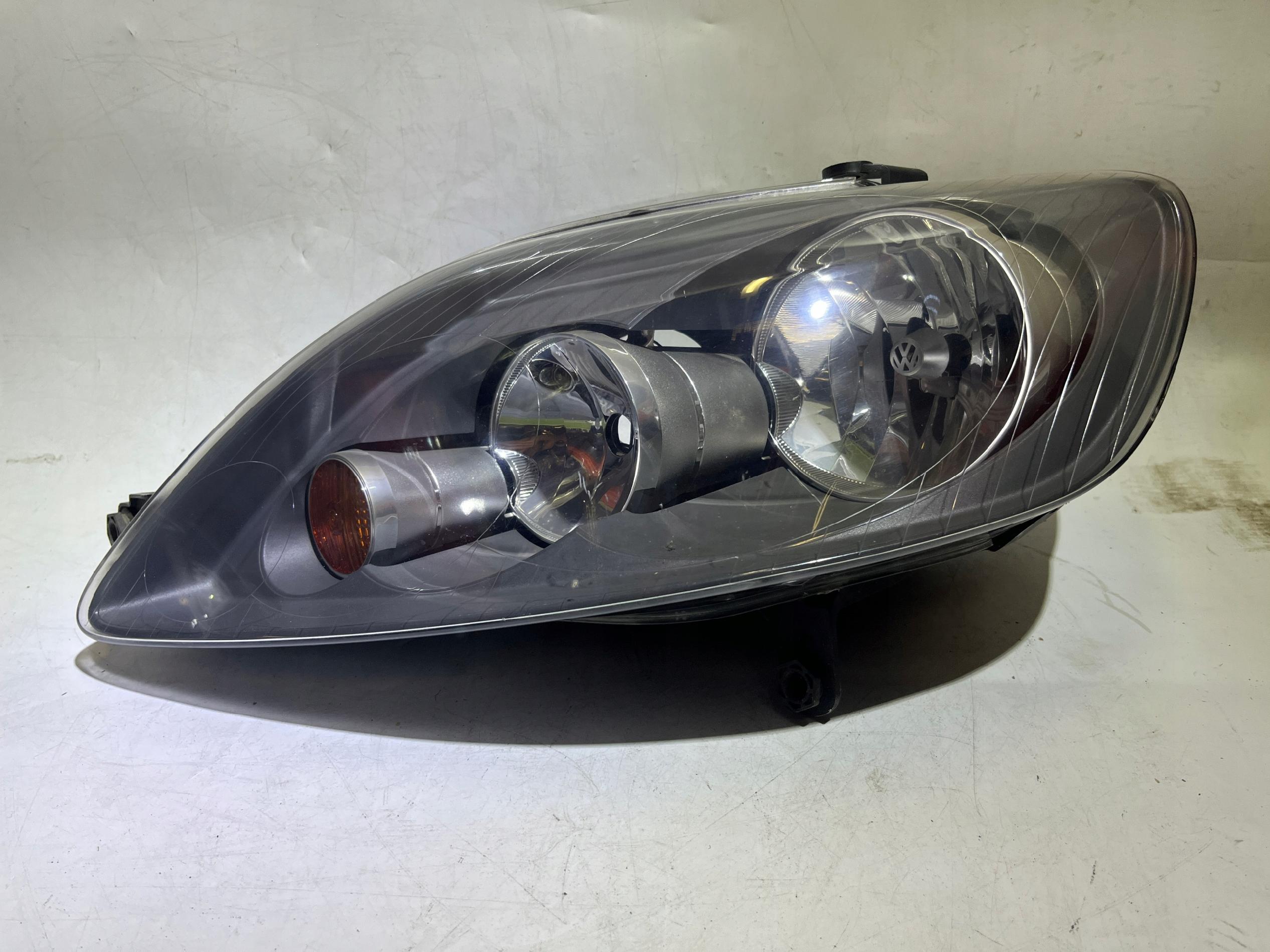 VOLKSWAGEN GOLF V PLUS REFLEKTOR PRZÓD LAMPA PRZEDNIA LEWA 5M1941005B