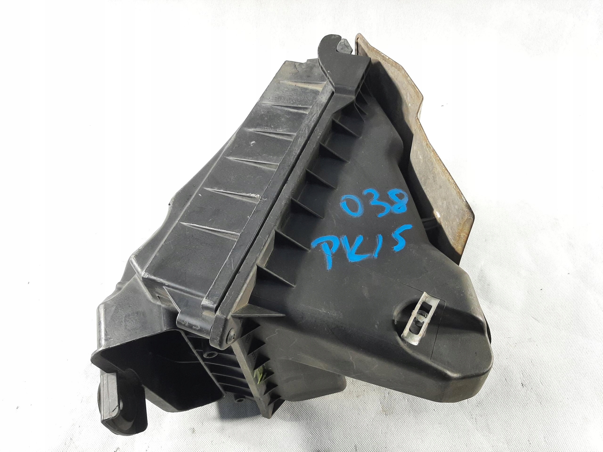 AUDI A6 C5 1.9 TDI 1997- OBUDOWA FILTRA POWIETRZA 038133837Q
