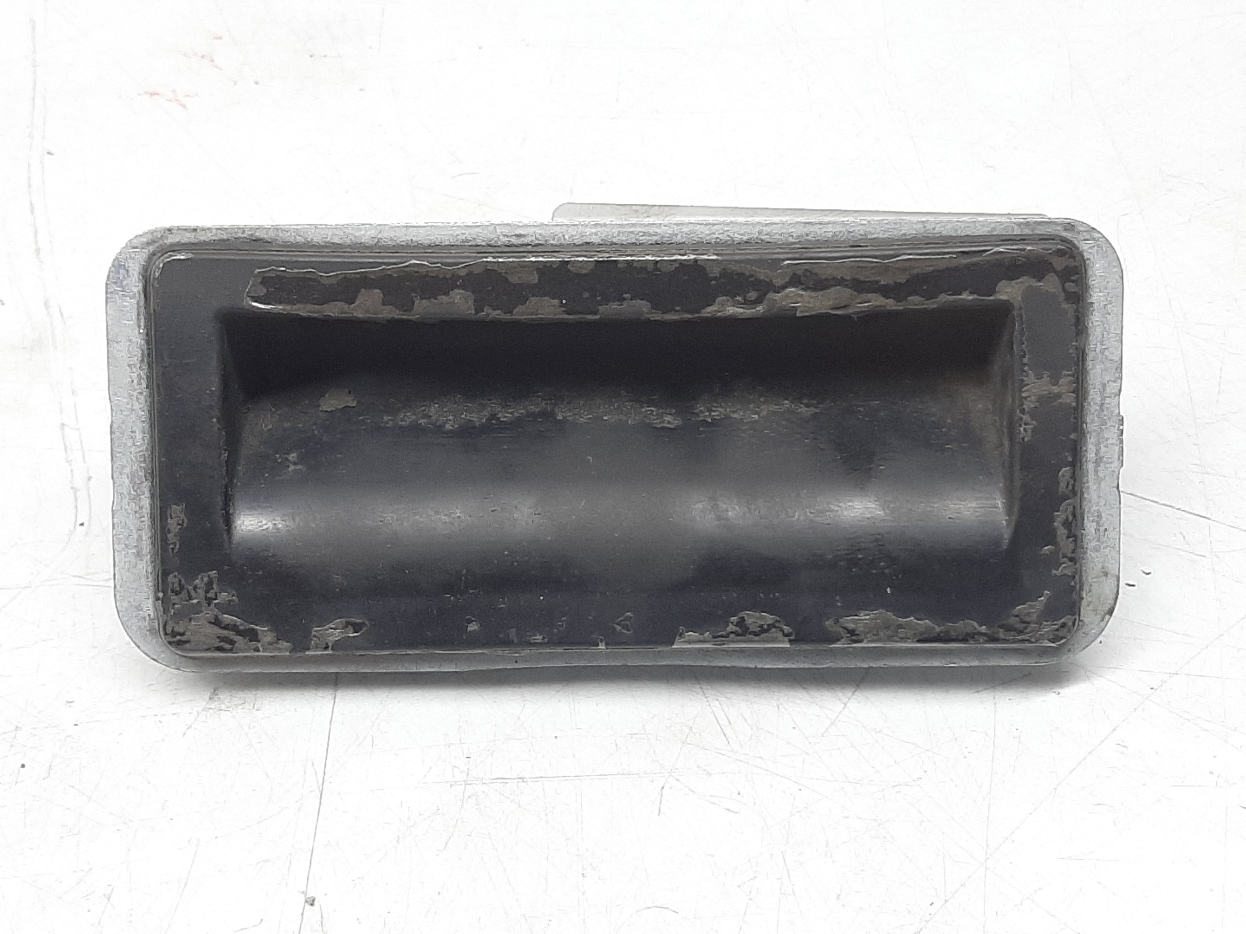 AUDI A6 C7 MOCOWANIE UCHWYT KLAMKI KLAMKA BAGAŻNIKA 4G5827229