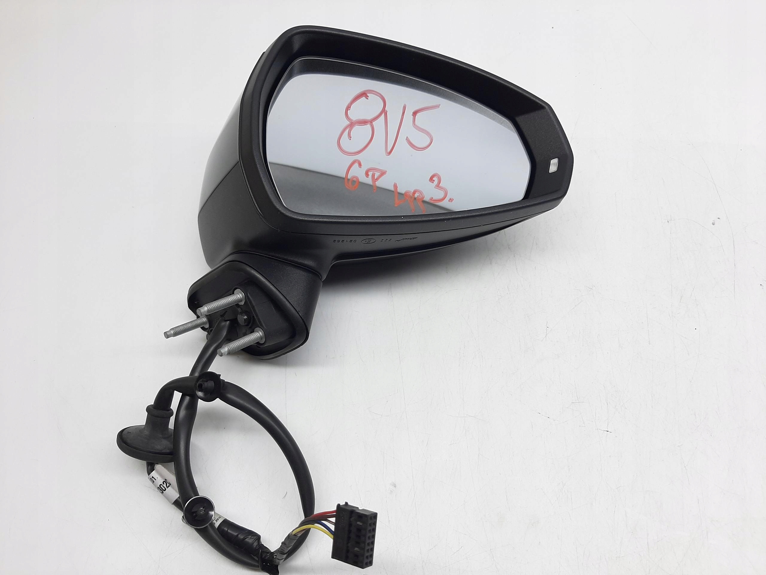AUDI A3 8V LUSTERKO ZEWNĘTRZNE PRAWE 6 PIN EUROPA 8V5857410