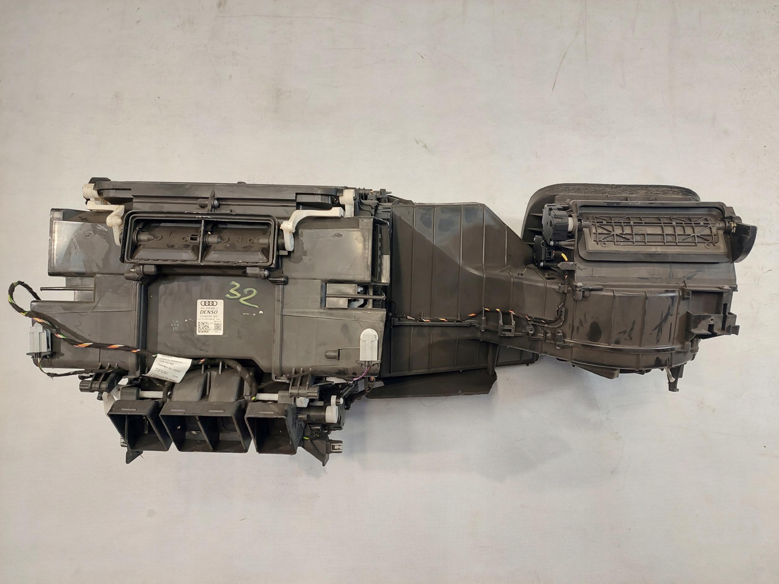 AUDI A6 A7 C7 NAGRZEWNICA DMUCHAWA 4G1820005J