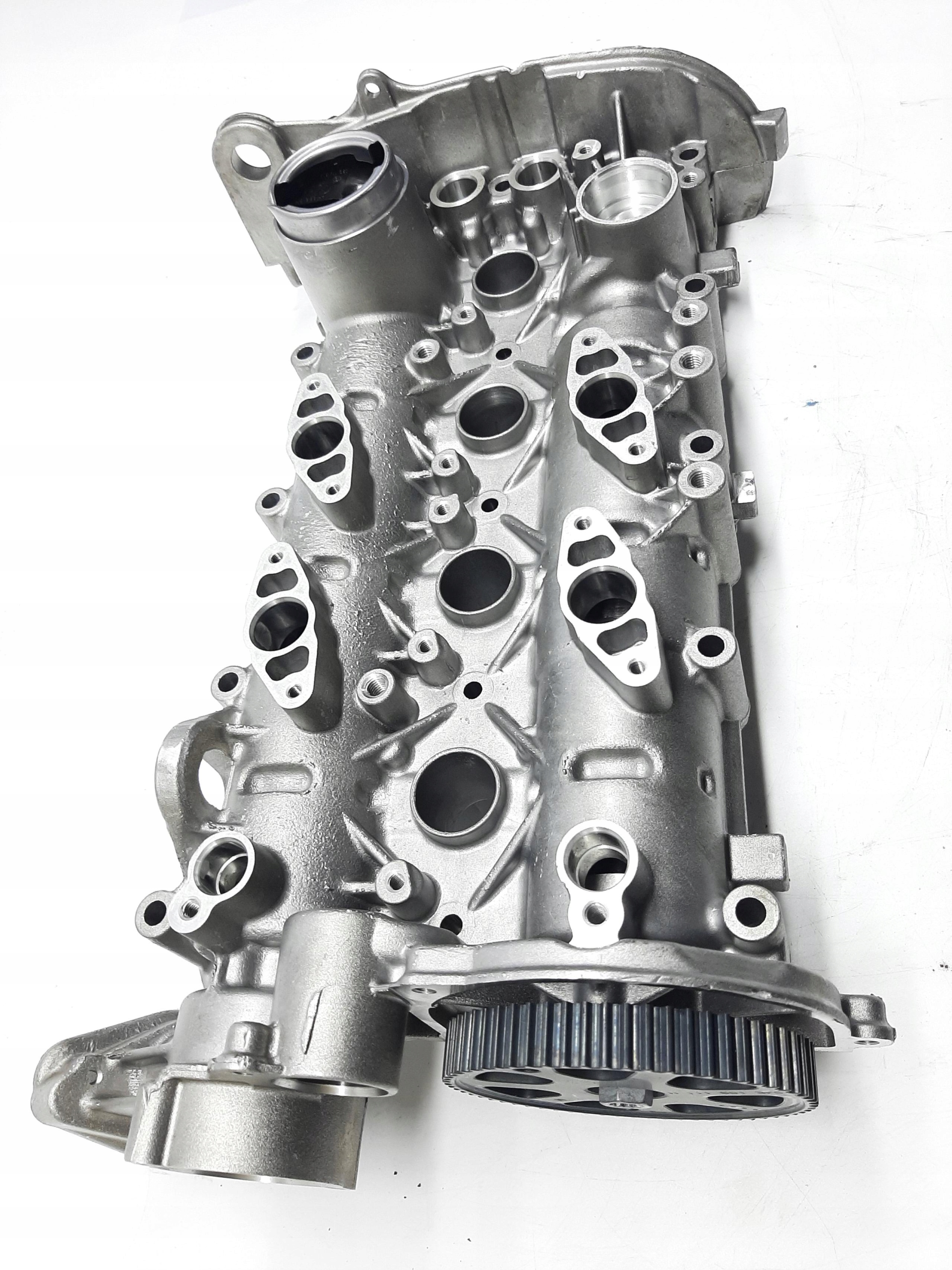 VOLKSWAGEN 1.4 TSI GŁOWICA WAŁKI ROZRZĄDU POKRYWA 04E103473CH - obrazek 2