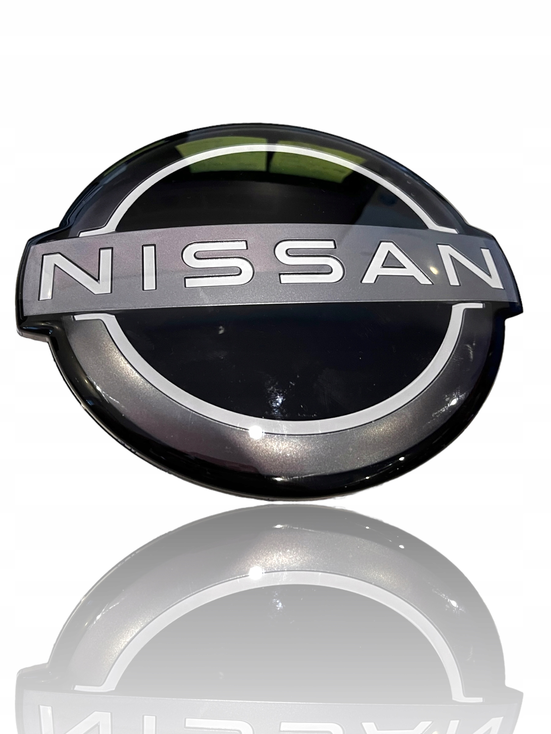 NISSAN QASHQAI EMBLEMAT LOGO RADAR 250-379-00