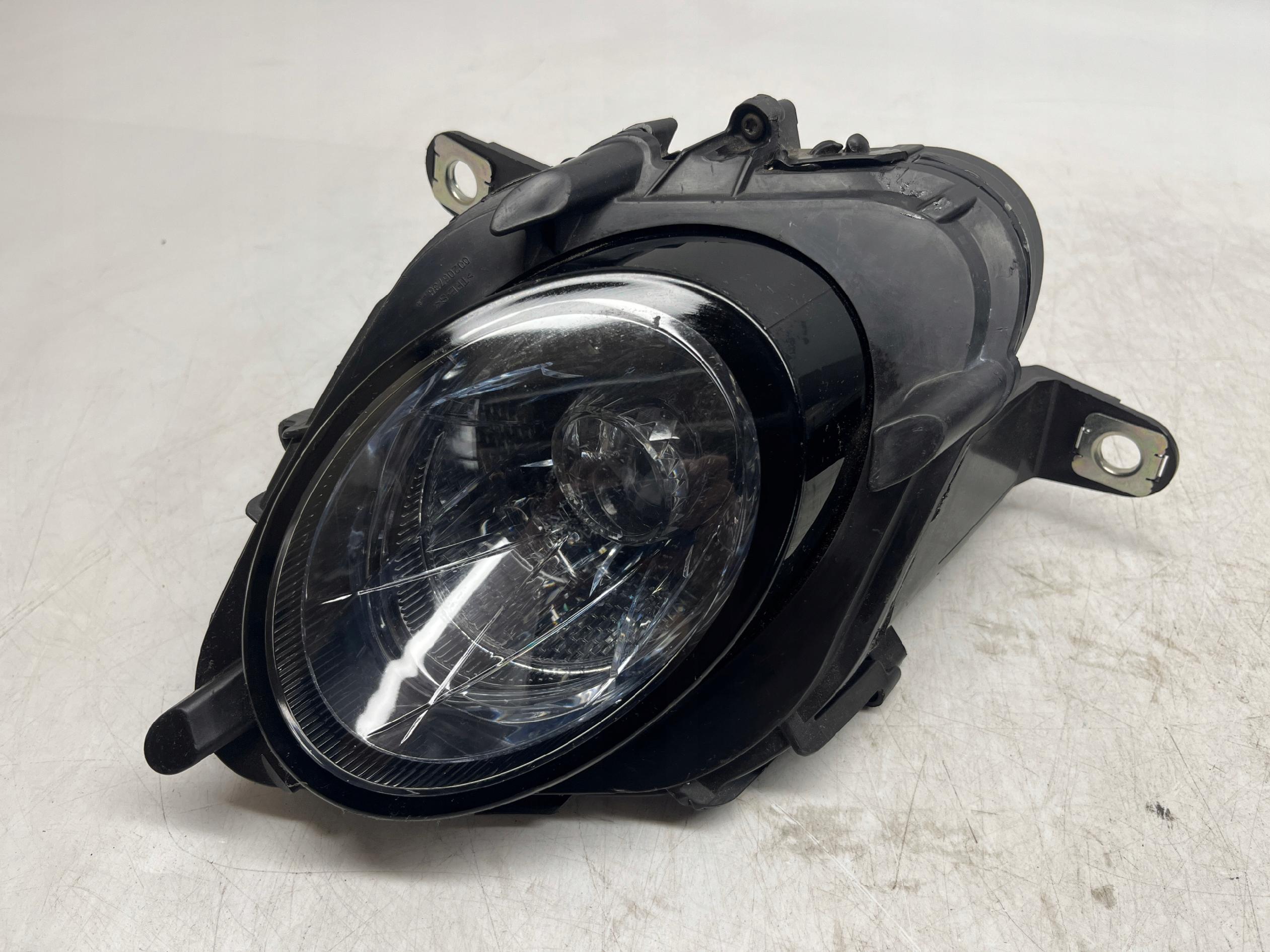 BENTLEY CONTINENTAL GT LAMPA PRAWA KIERUNKOWSKAZ DRL HALOGEN LED 3SD953042A