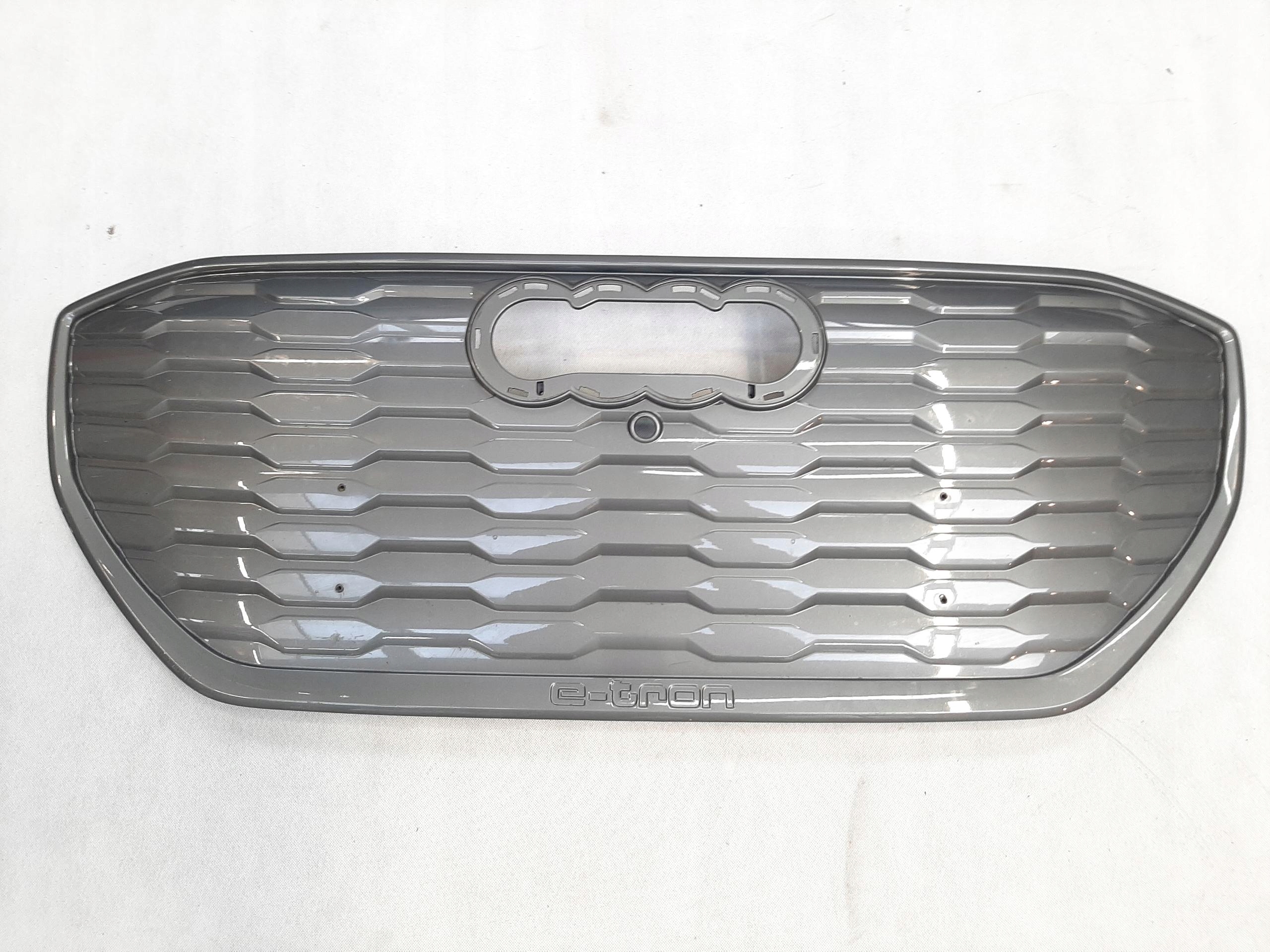 AUDI Q4 E-TRON ATRAPA CHŁODNICY GRILL 89A853653