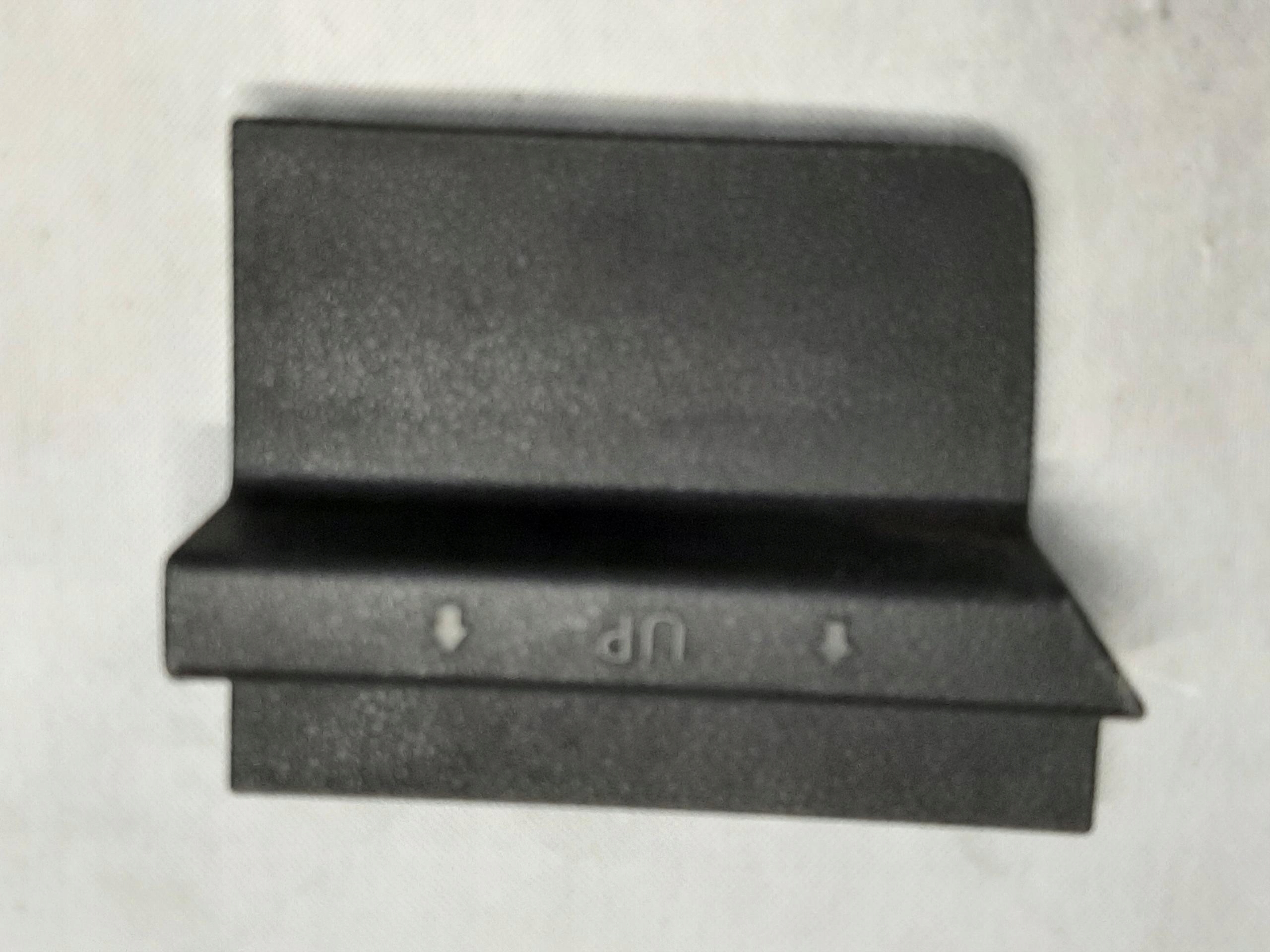 VW GOLF VII 7 5G PLASTIK OSŁONA BAGAŻNIKA PRAWA 5G6867462A