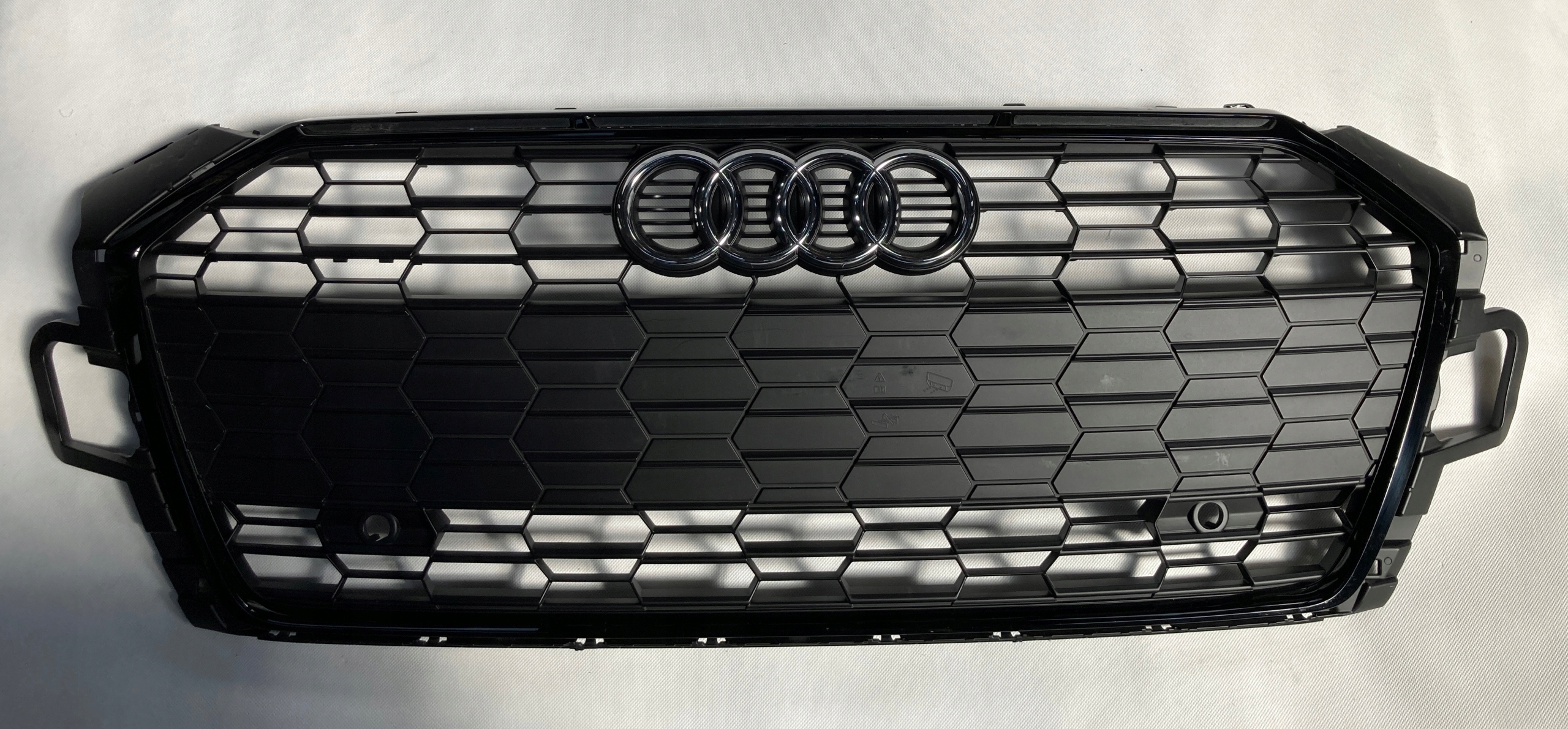 Audi A5 F5 LIFT Atrapa Grill 8W6853651BE 8W6853651BG