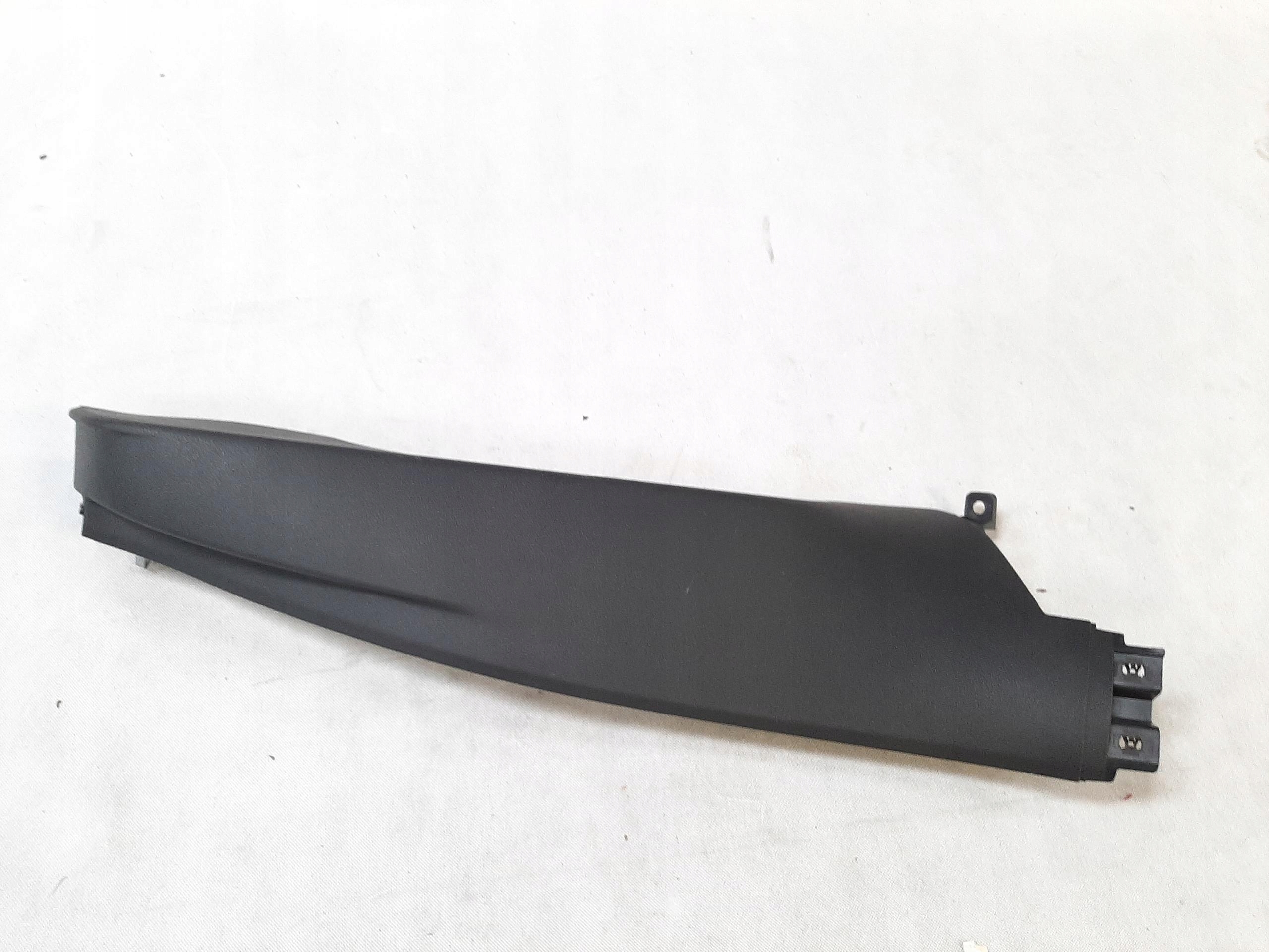 VW GOLF VII 7 5G PLASTIK OSŁONA SŁUPKA PROGU PRAWY TYŁ 5G6867766E