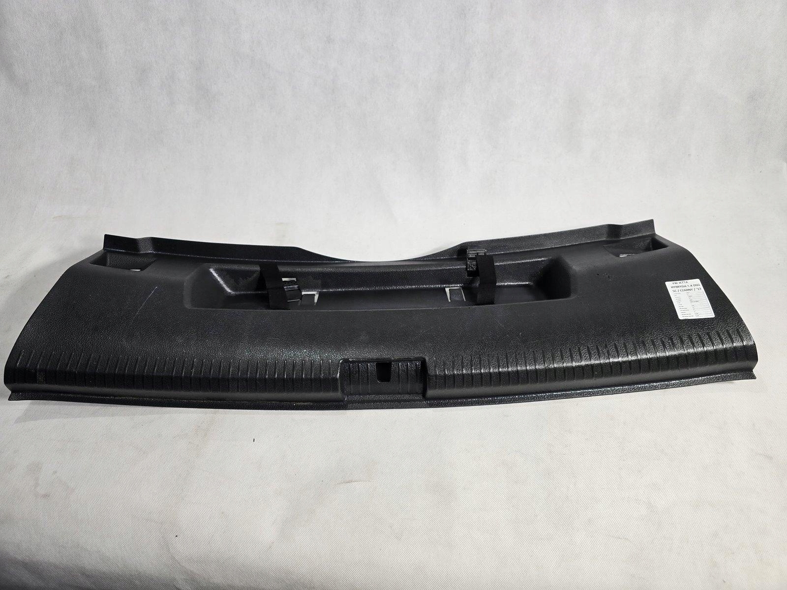 VW JETTA VI 5C OSŁONA PASA TYLNEGO TYŁ MASKOWNICA 5C6863459G 5C6863459H