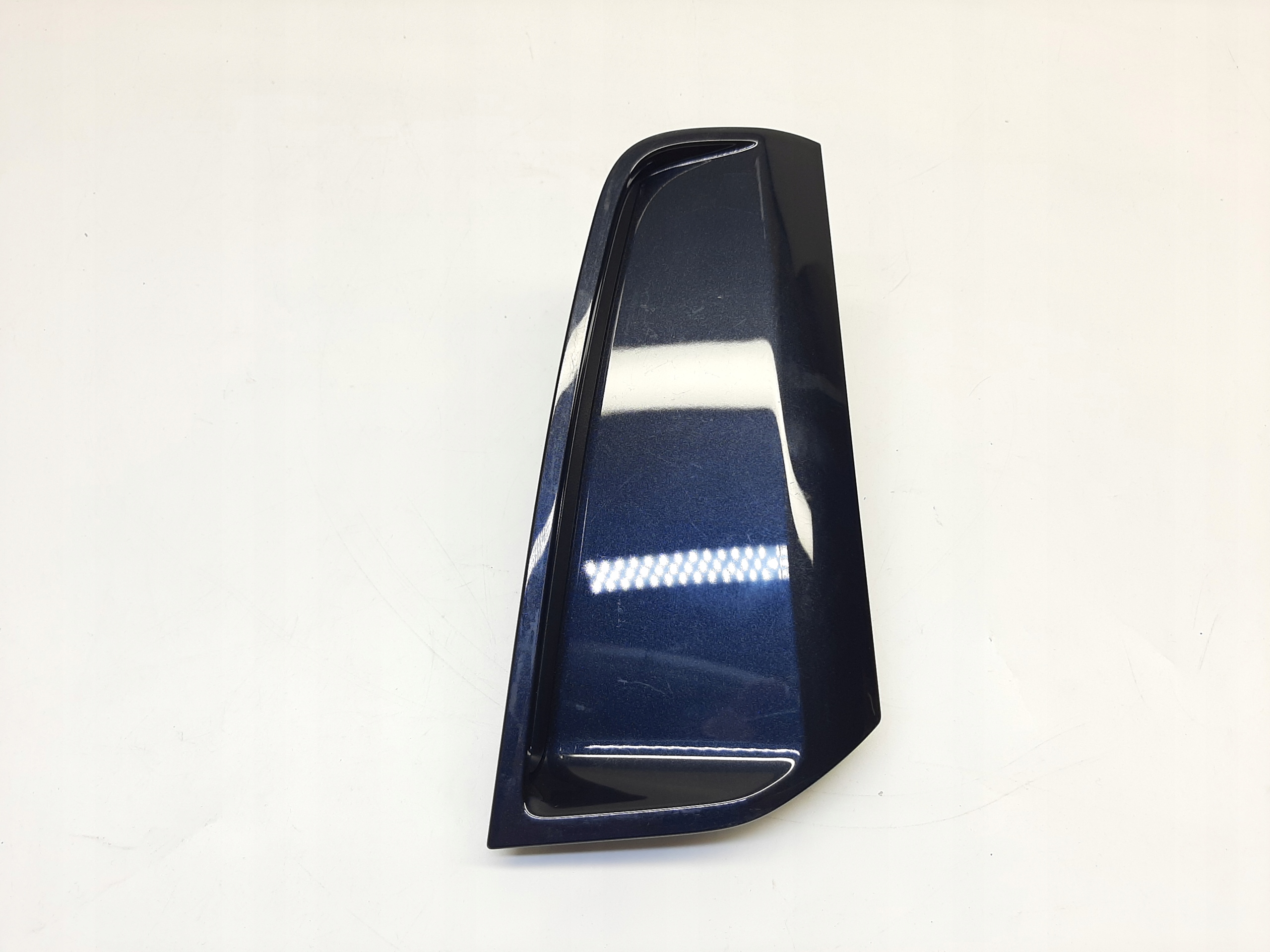 Audi A8 D5 Sport S (17-22) Nakładka Blenda Maskownica 4N0807668A