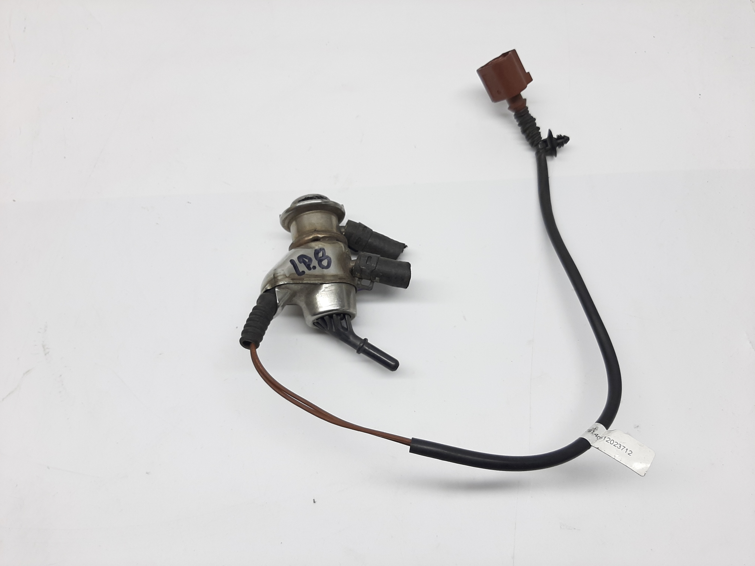 AUDI A4 B8 2.0 TDI 2007- WTRYSK WTRYSKIWACZ ADBLUE 04L131113G