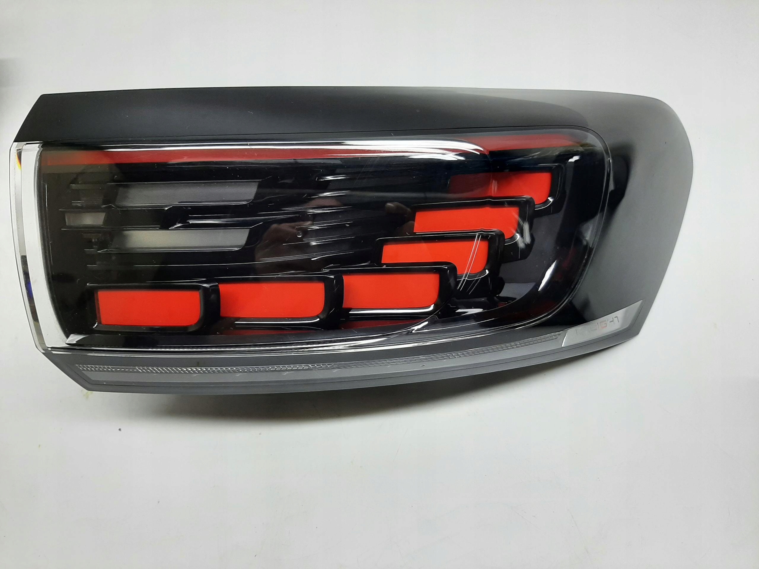 VW ID4 ID.4 LAMPA PRAWA TYLNA TYŁ IQ LIGHT LED 11A945208A