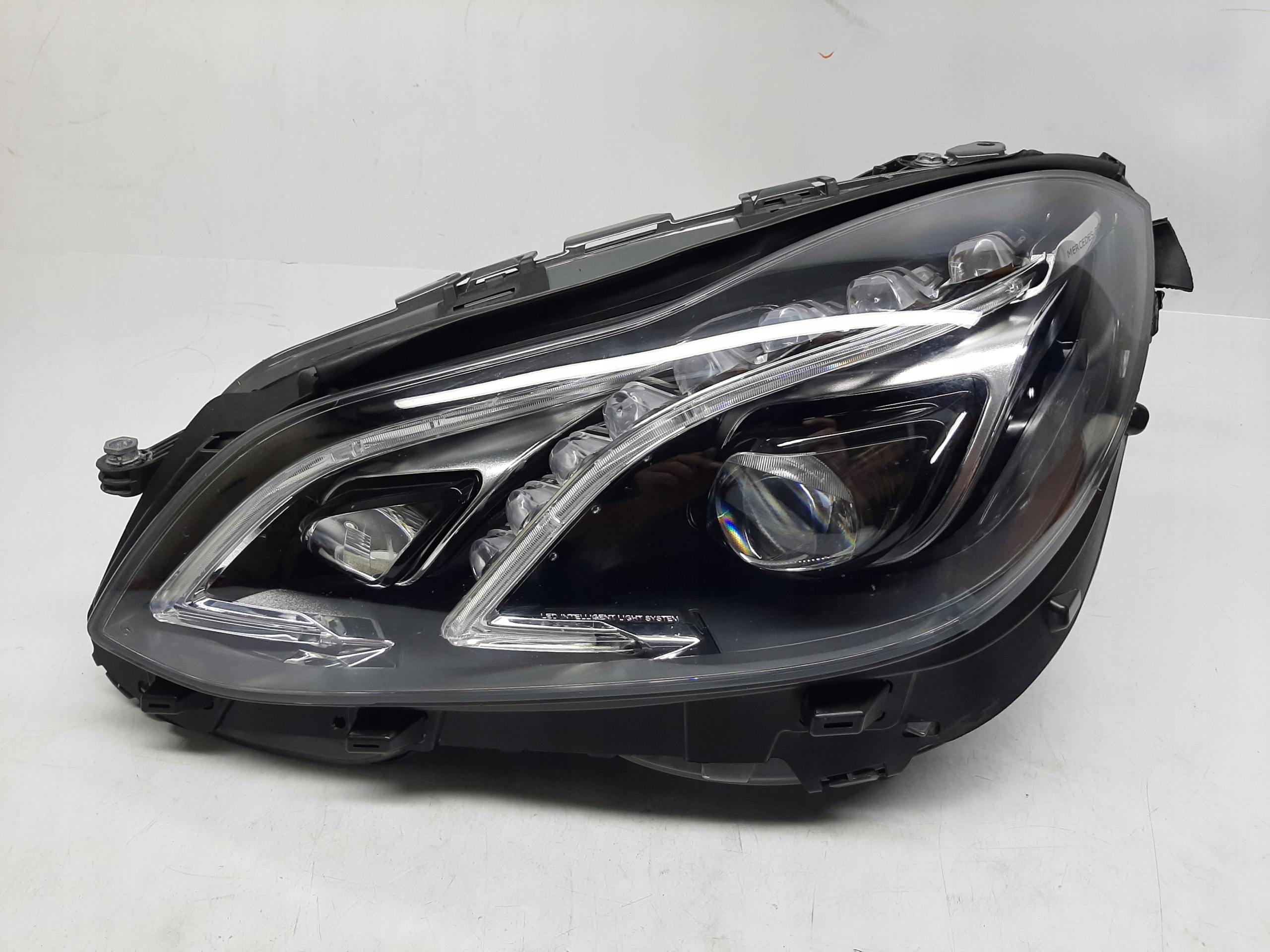 MERCEDES-BENZ E-CLASS W212 LAMPA REFLEKTOR LEWY PRZÓD LED A2129063103KZ