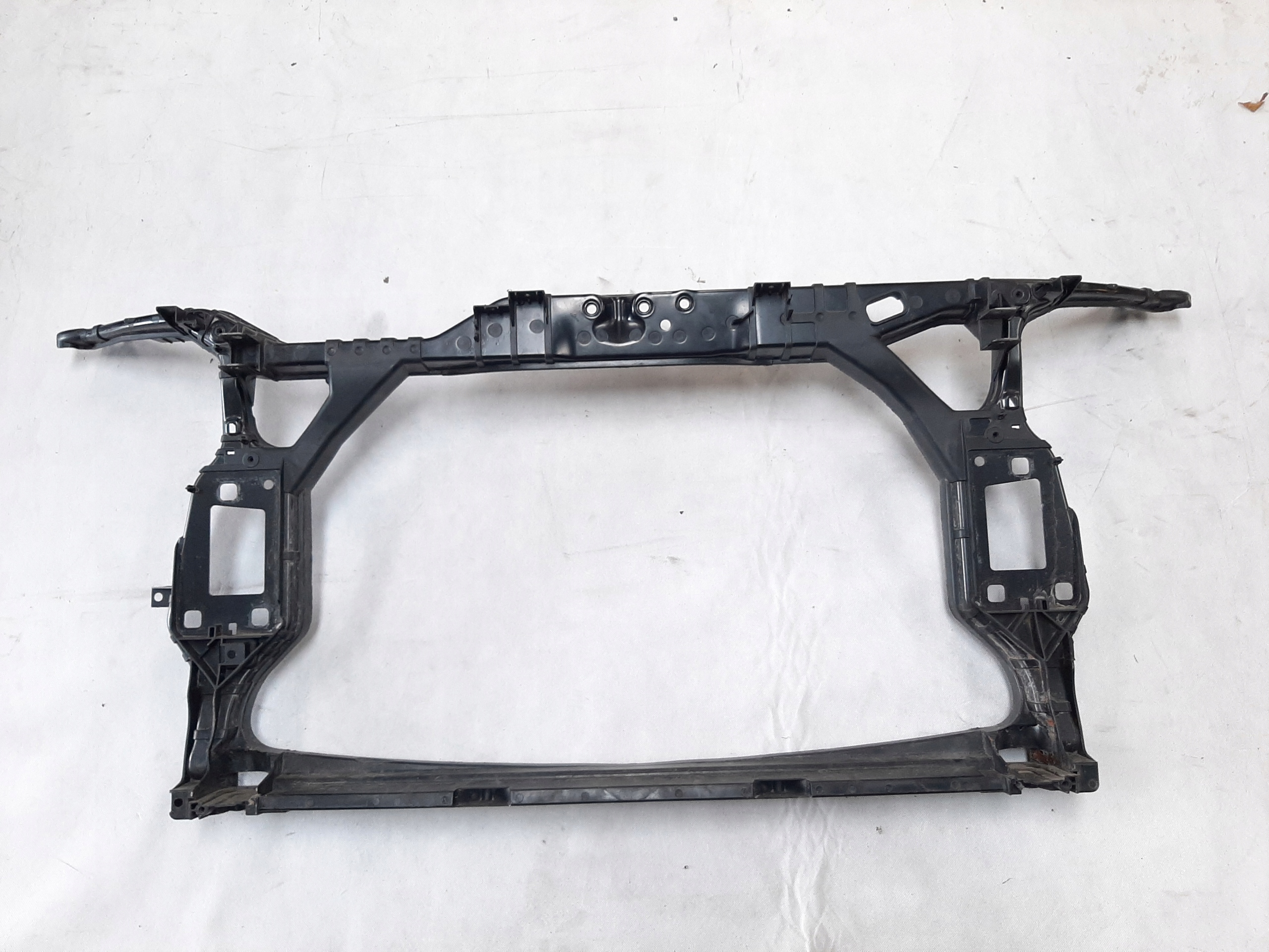 AUDI A4 B8 PAS PRZEDNI WZMOCNIENIE CZOŁOWE 8K0805594M