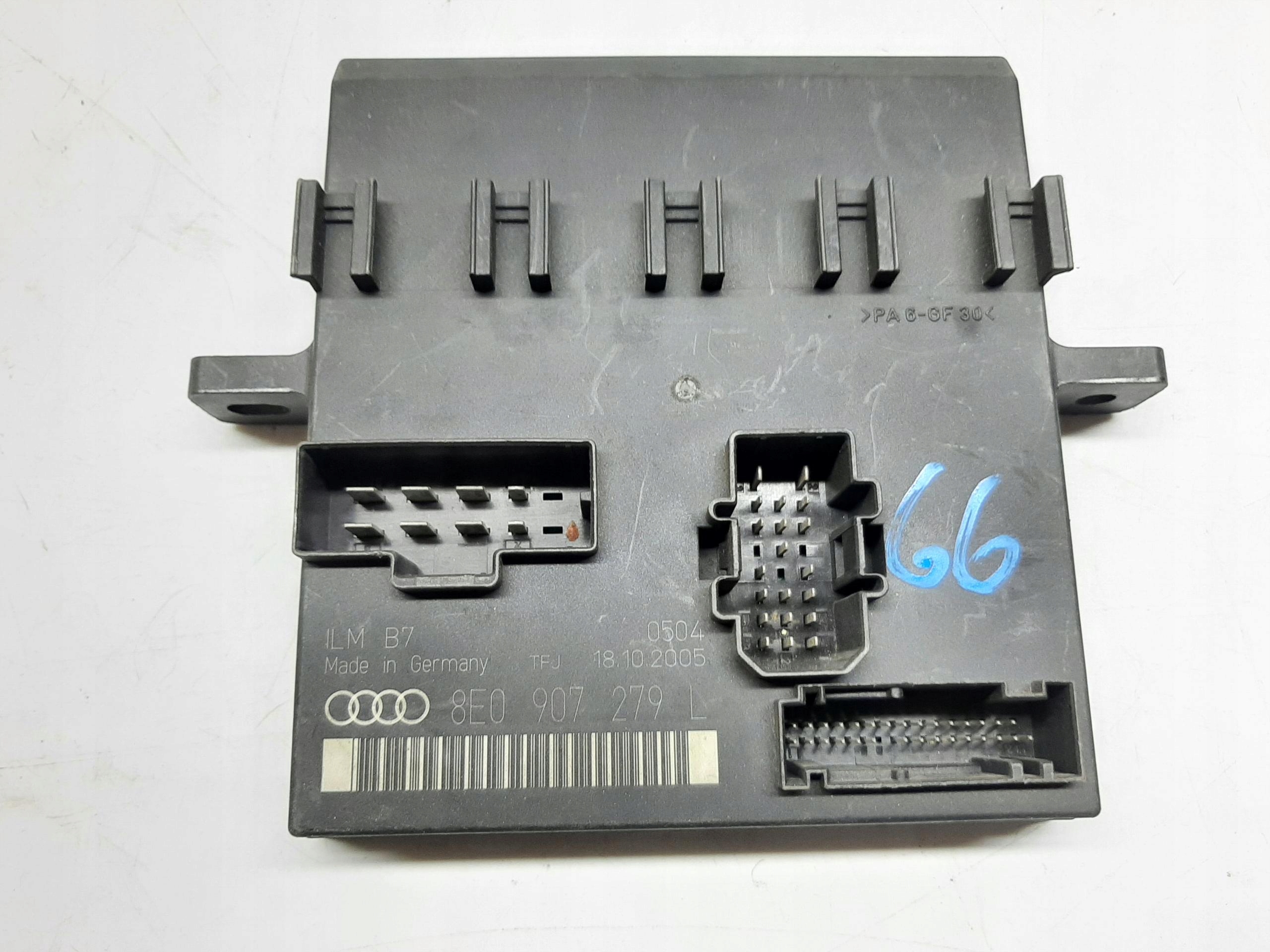 AUDI A4 B7 2004- MODUŁ STEROWNIK ŚWIATEŁ 8E0907279L