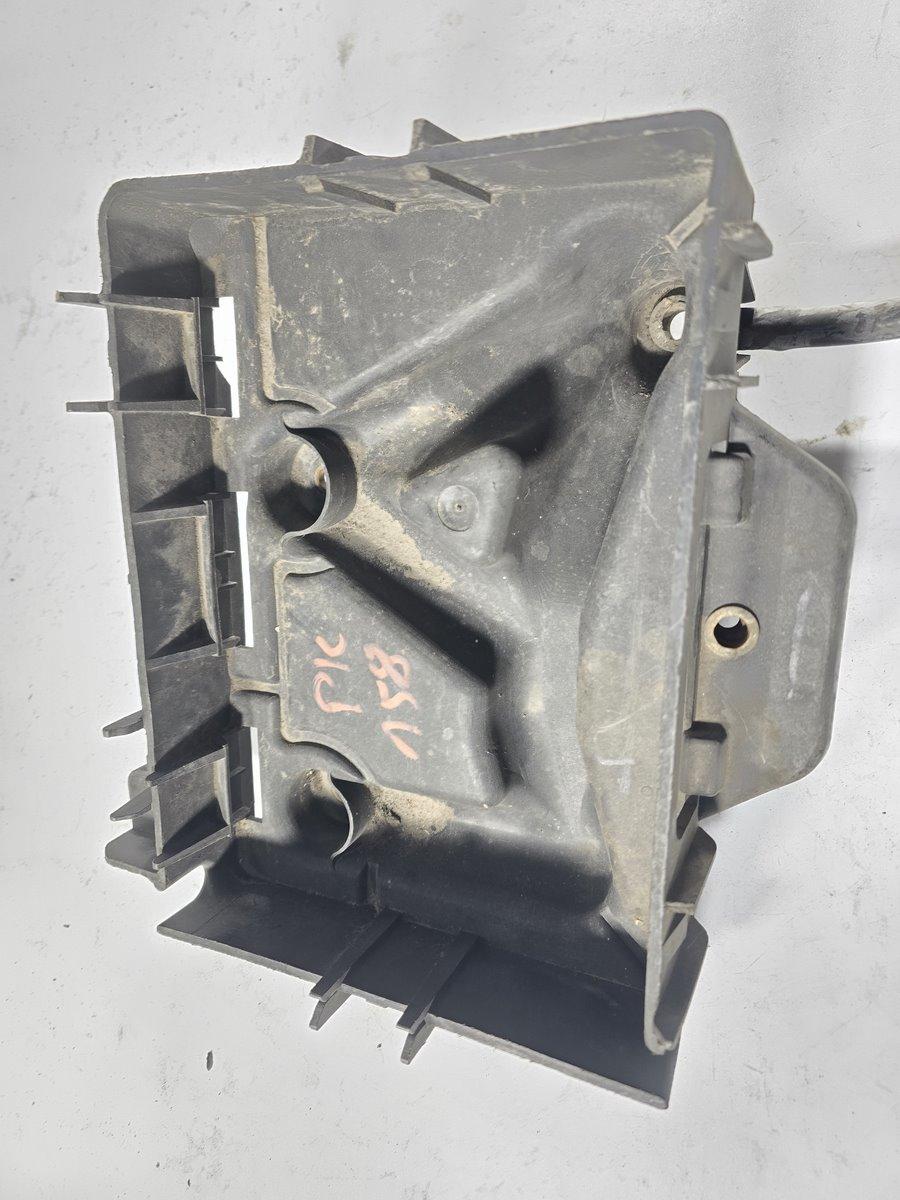 VW POLO V 6R SKODA FABIA II SEAT IBIZA IV PODSTAWA AKUMULATORA 6Q0915331