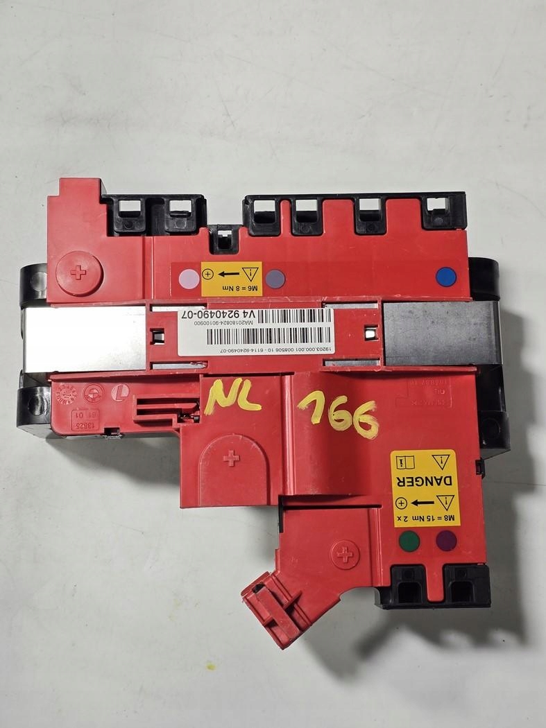 BMW F01 F10 F11 F12 F13 G30 SKRZYNKA ROZDZIELACZ PRĄDU 9240490