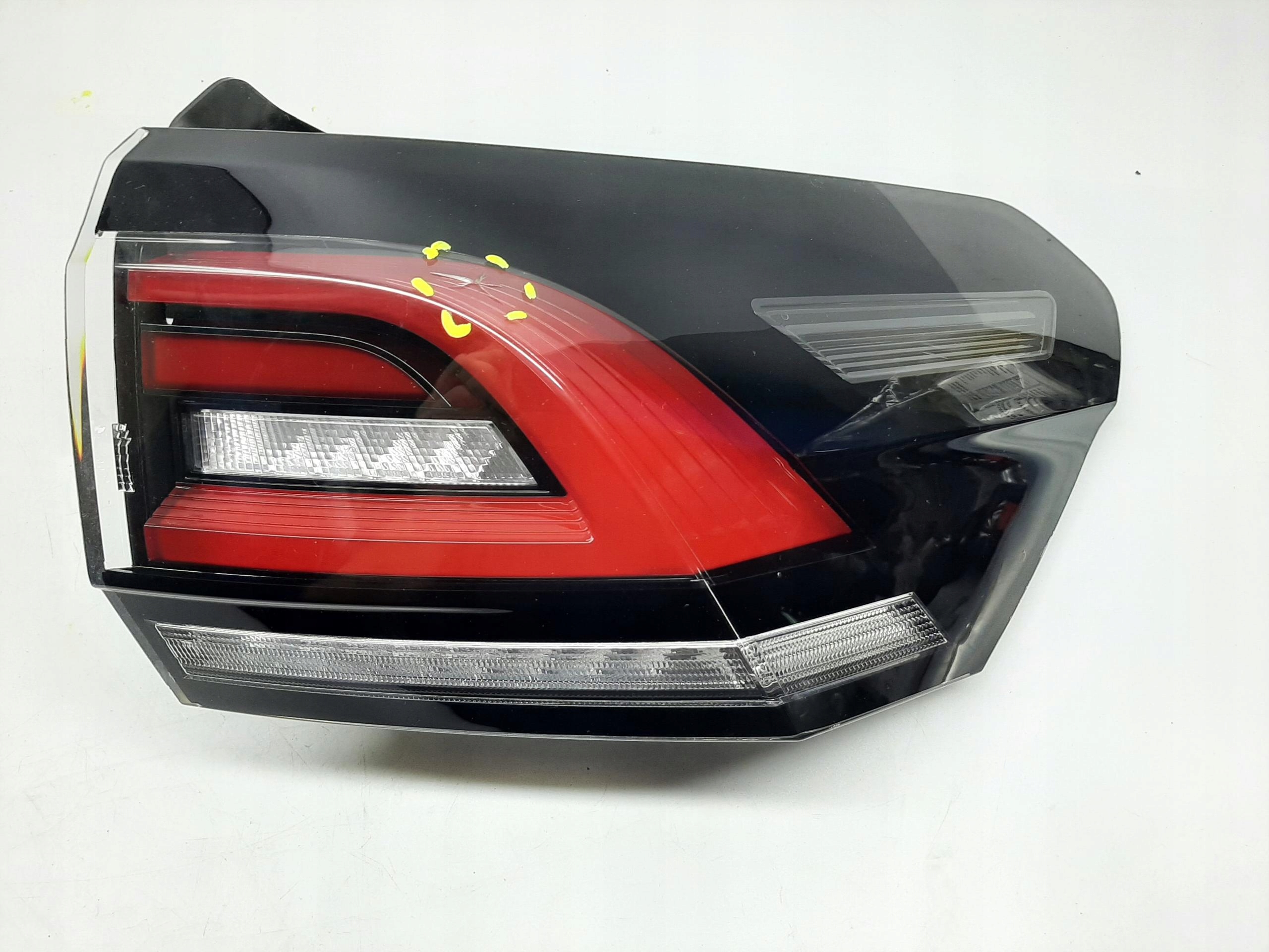 VW TAIGO LAMPA PRAWA TYLNA TYŁ LED 2G7945096