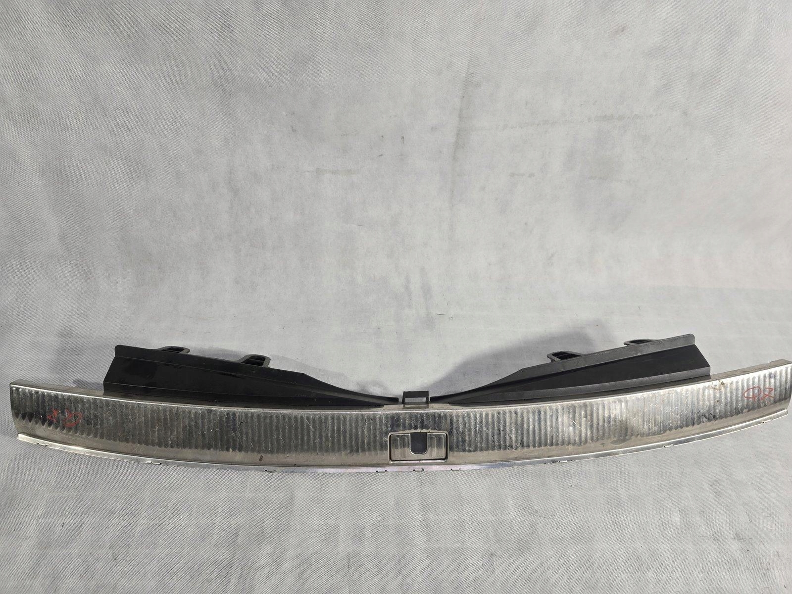 AUDI Q7 4L OSŁONA PASA TYLNEGO TYŁ MASKOWNICA 4L0864483A