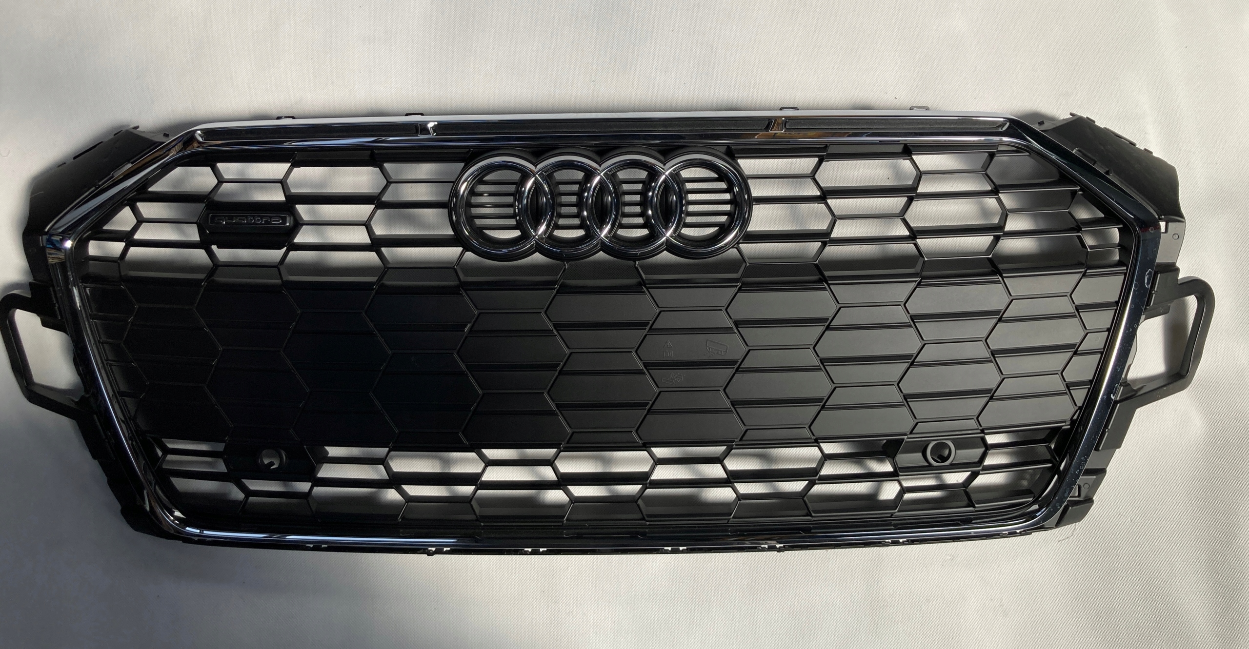 Audi A5 F5 LIFT Atrapa Grill 8W6853651BE 8W6853651BG