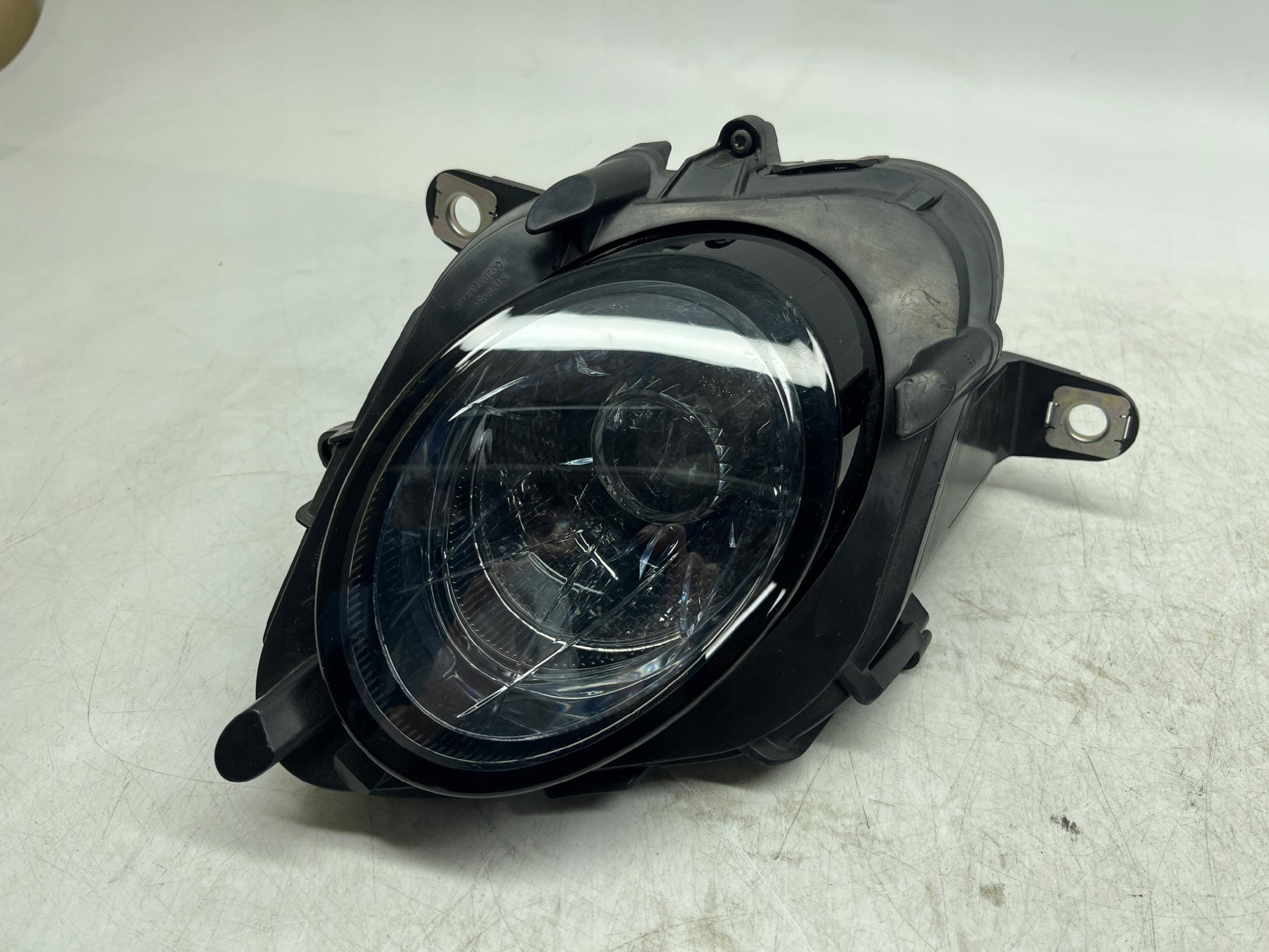 BENTLEY CONTINENTAL GT LAMPA PRAWA KIERUNKOWSKAZ DRL HALOGEN LED 3SD953042A